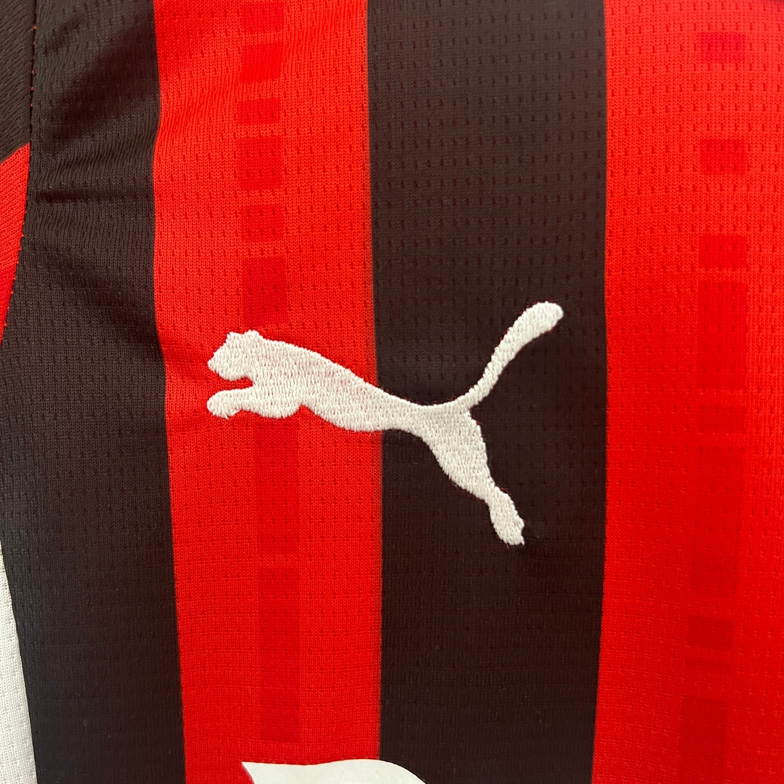 Camiseta de fútbol para niños AC Milan 24-25