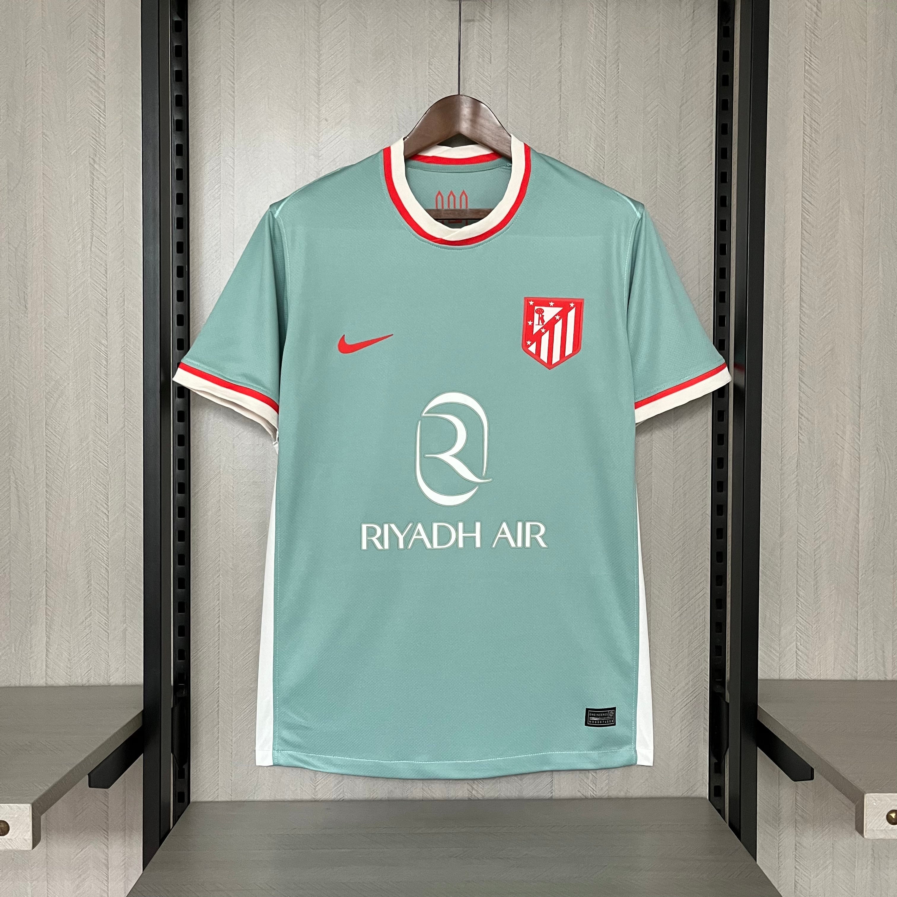 Divisa trasferta Atletico Madrid 24-25