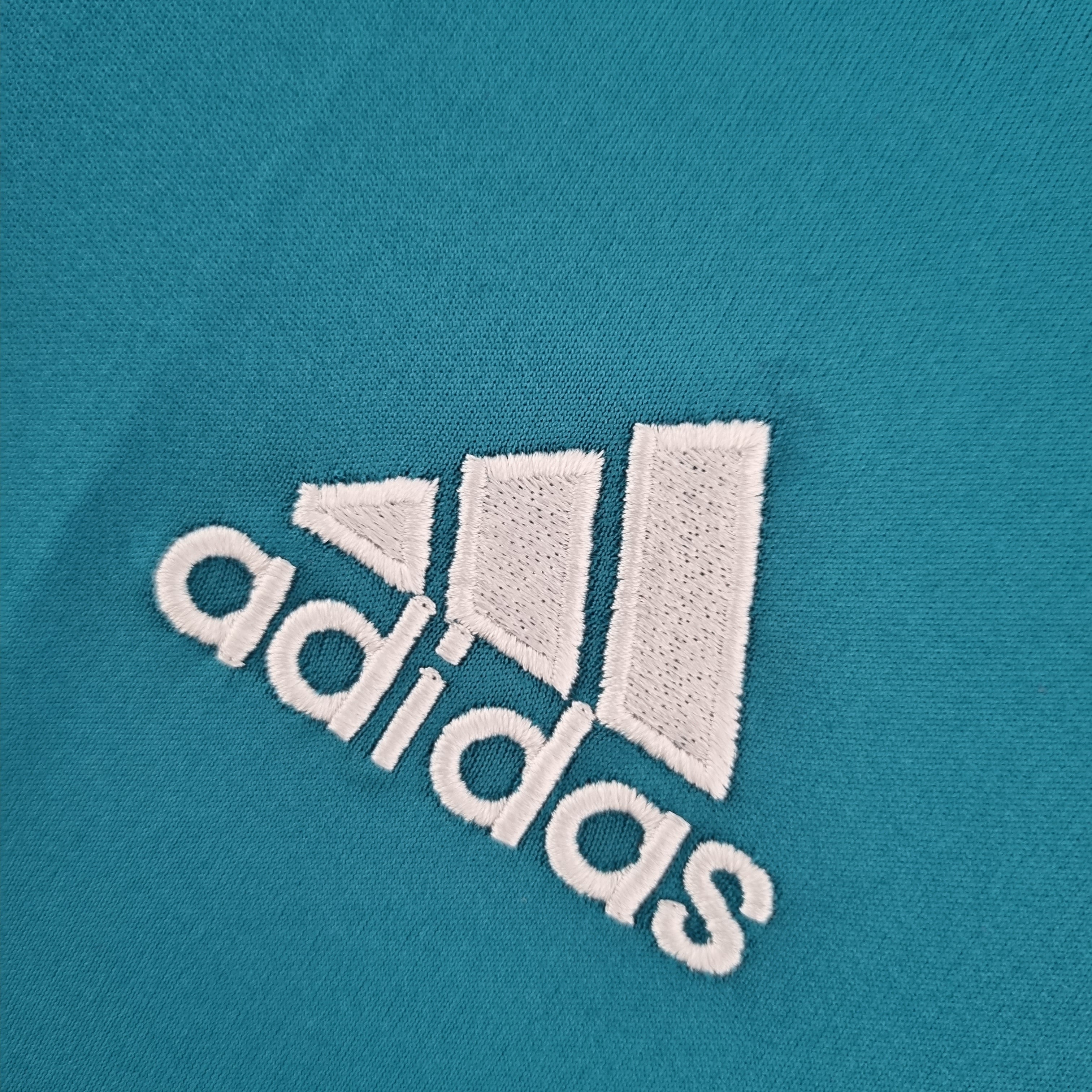 REAL MADRID TERZA MAGLIA RETRO MANICHE LUNGHE 17/18