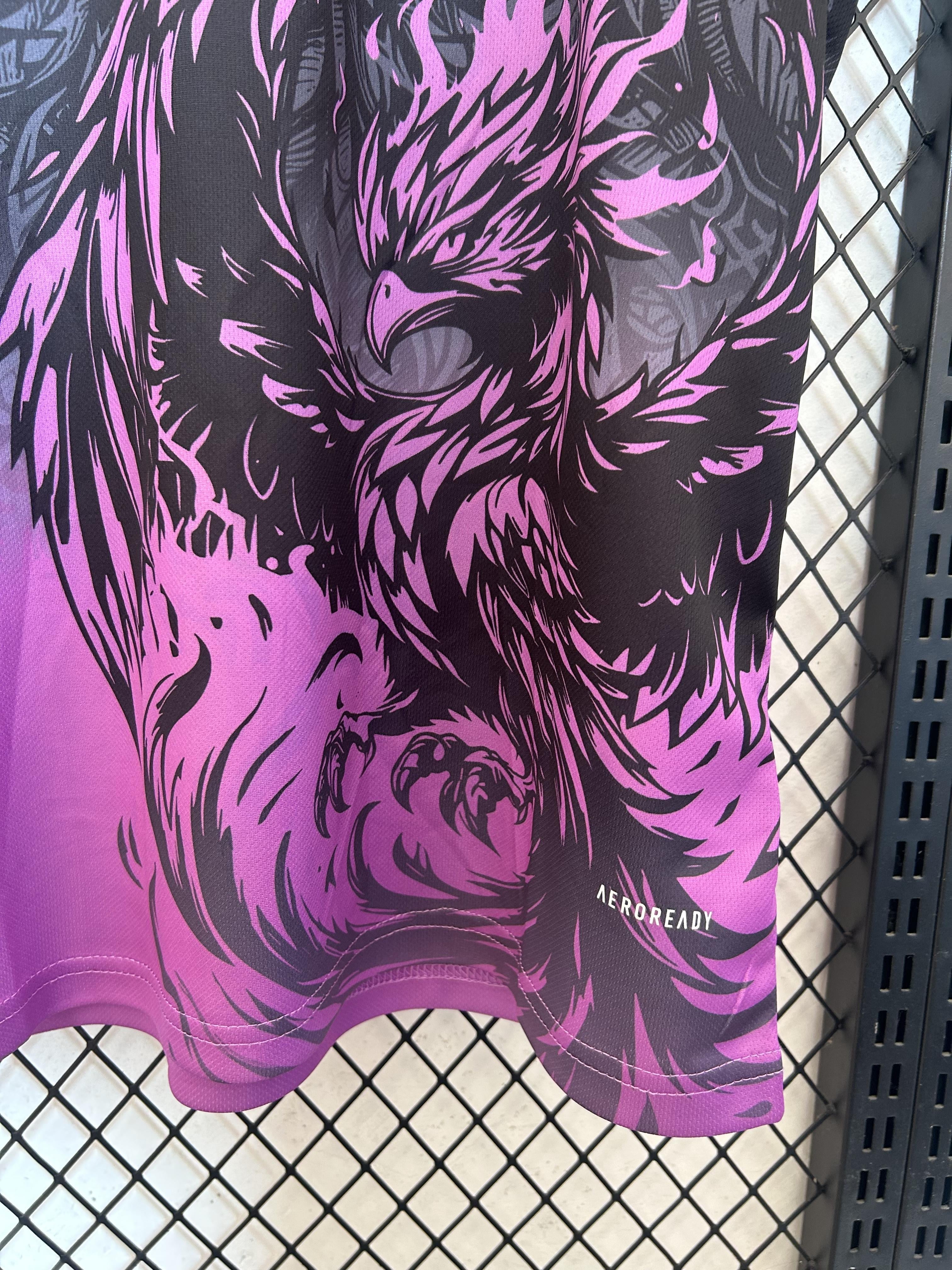 Liverpool Lila Adler-Phoenix Sondertrikot