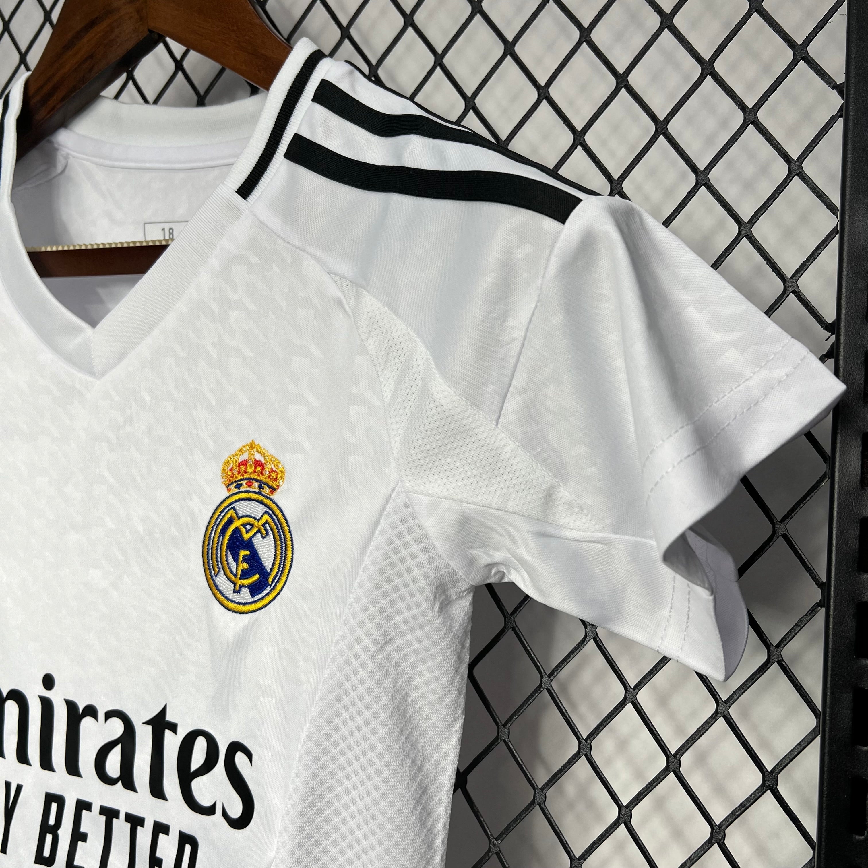 Kit Bambini Real Madrid 2024-2025
