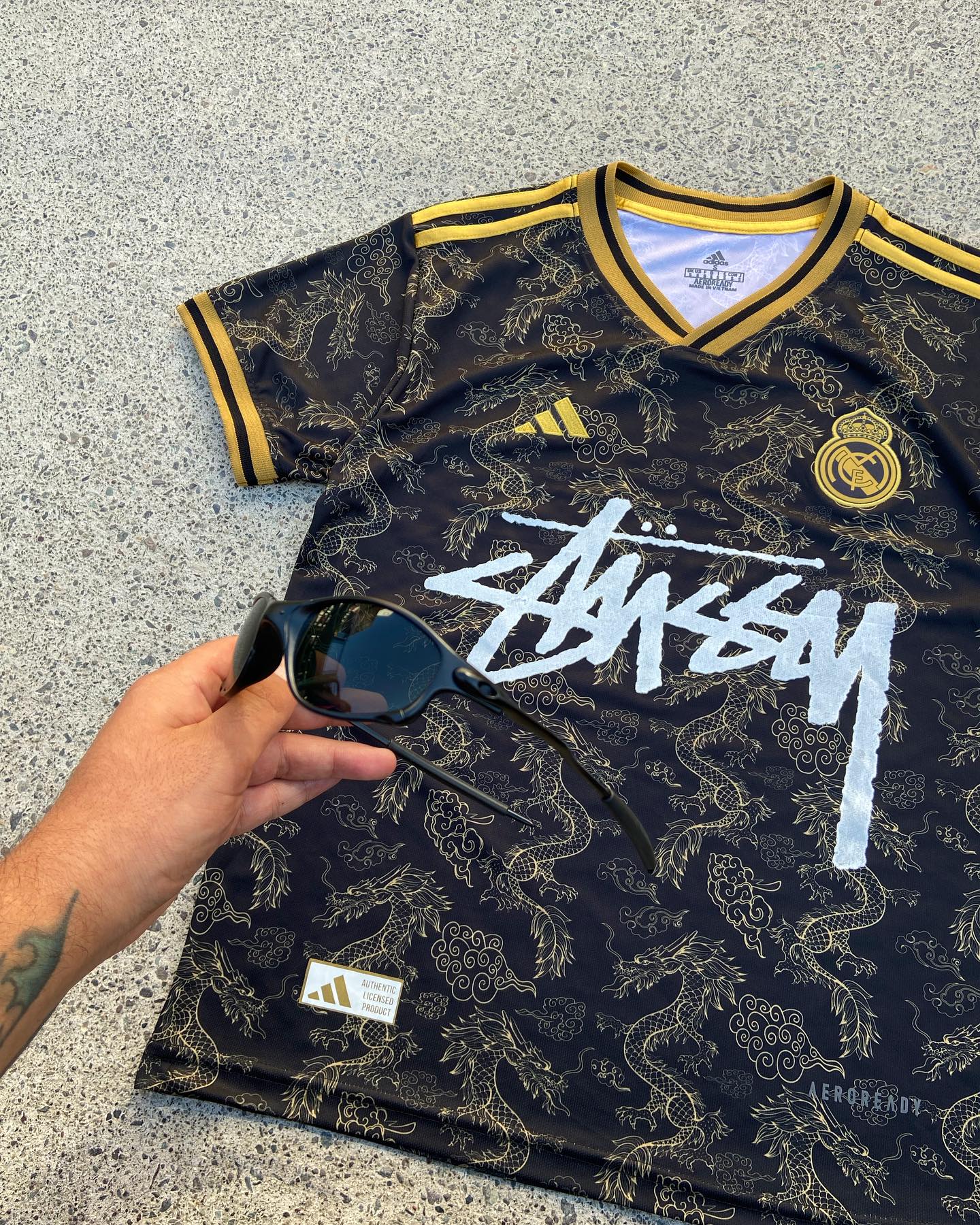 STUSSY X REAL MADRID LIMITIERT