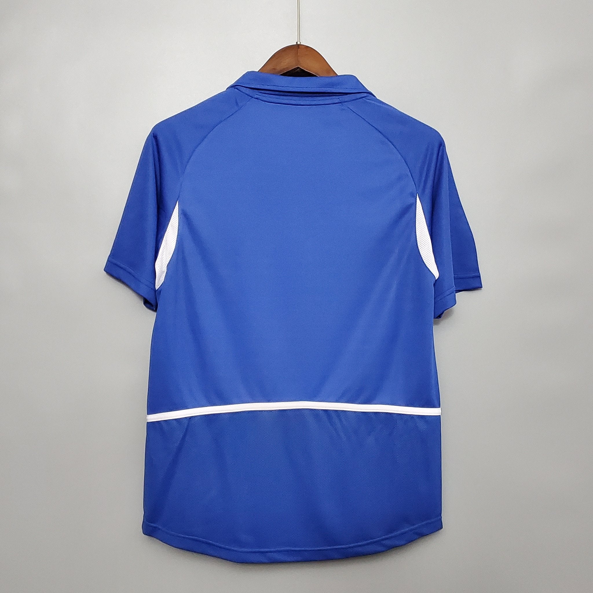 Camiseta retro visitante Brasil 2002