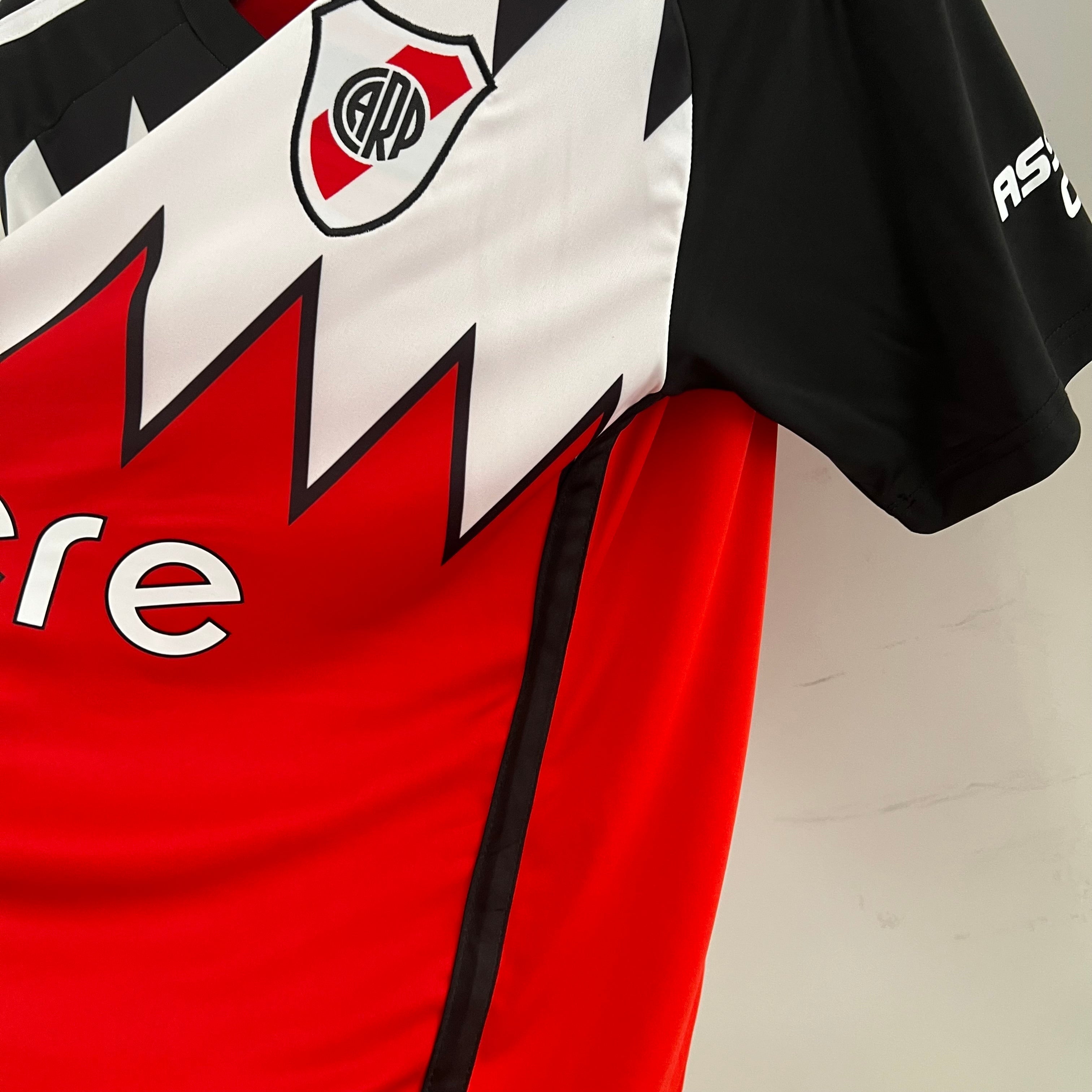 River Plate 23-24 visitante