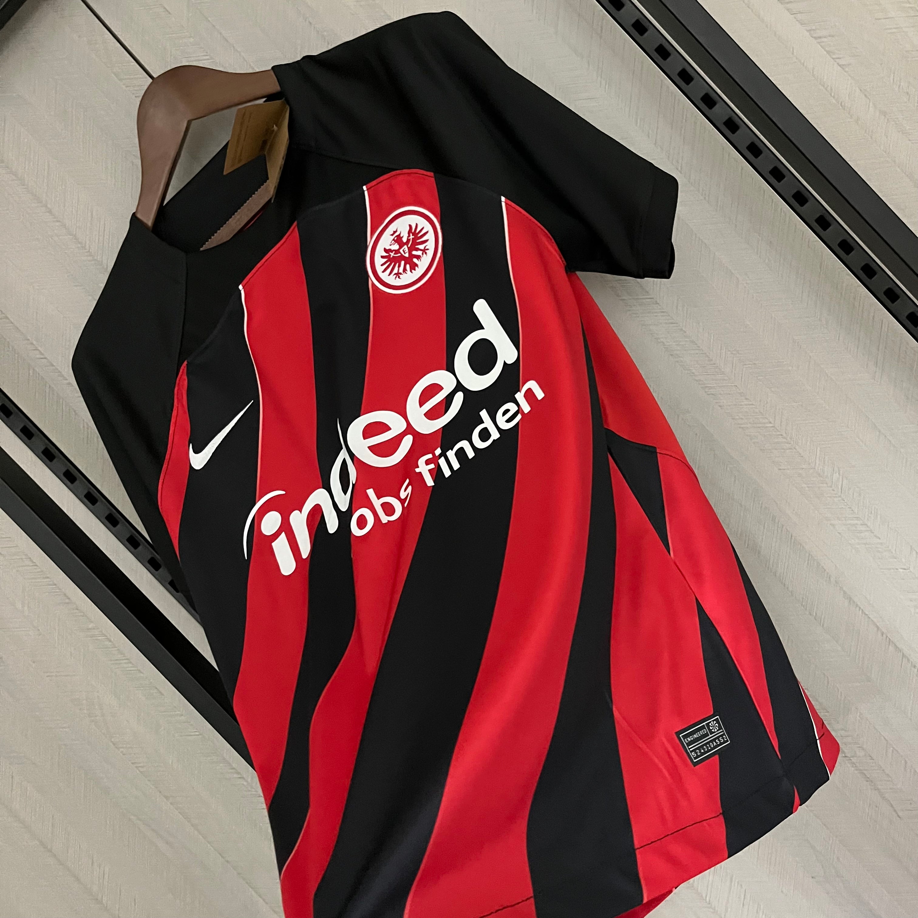 Frankfurt 23-24 Heimtrikot