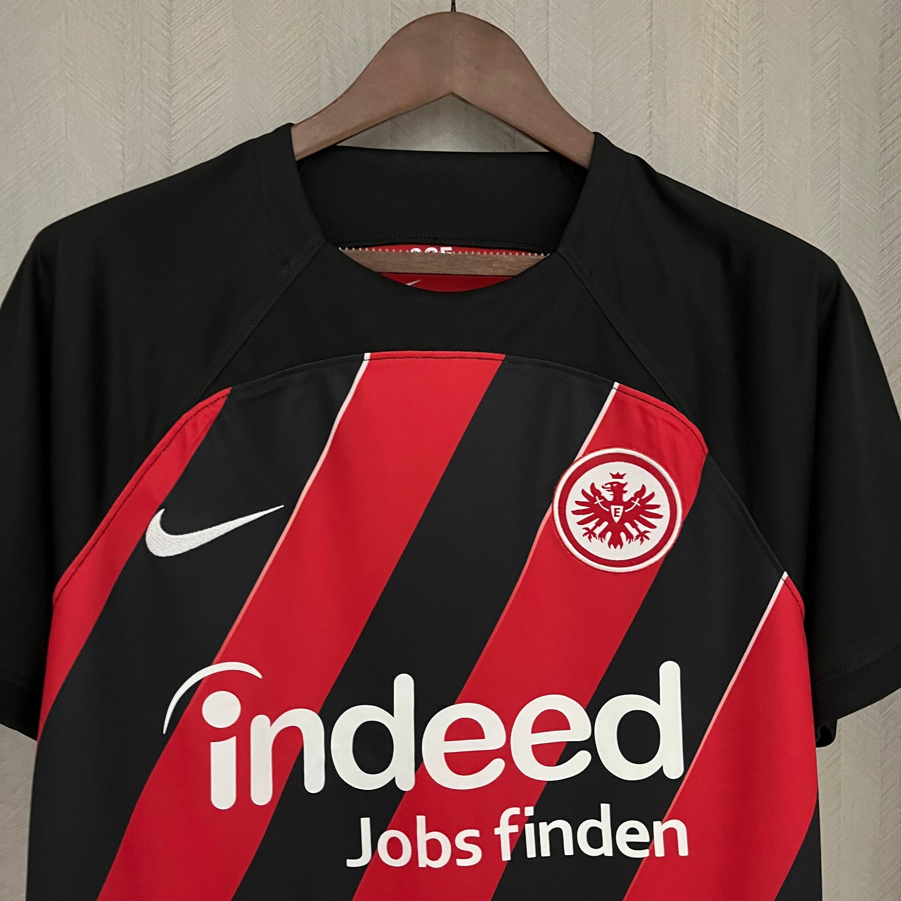 Frankfurt 23-24 Heimtrikot