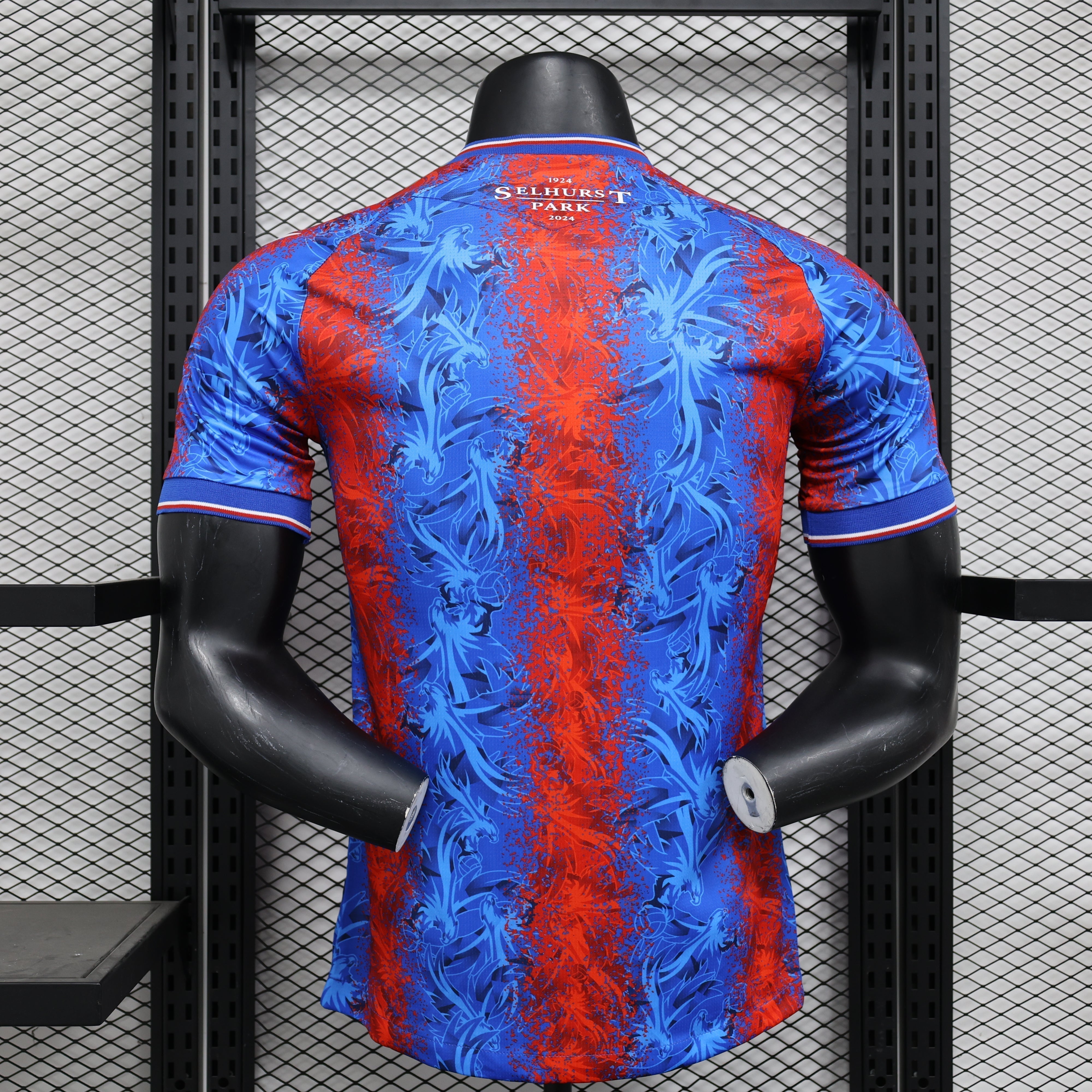 Crystal Palace Heimtrikot 2024/25