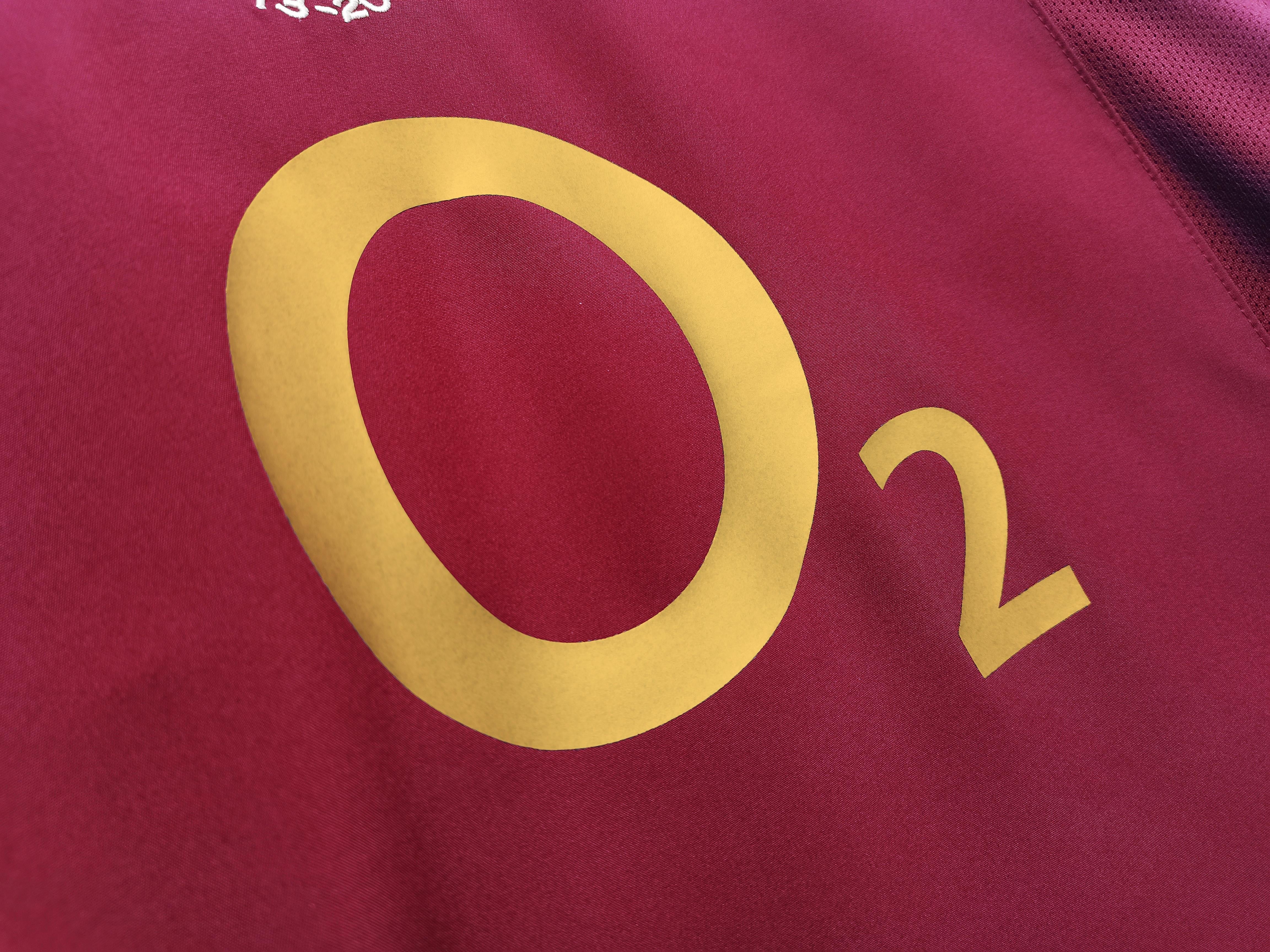 Kit casalingo manica lunga Arsenal 2005-2006