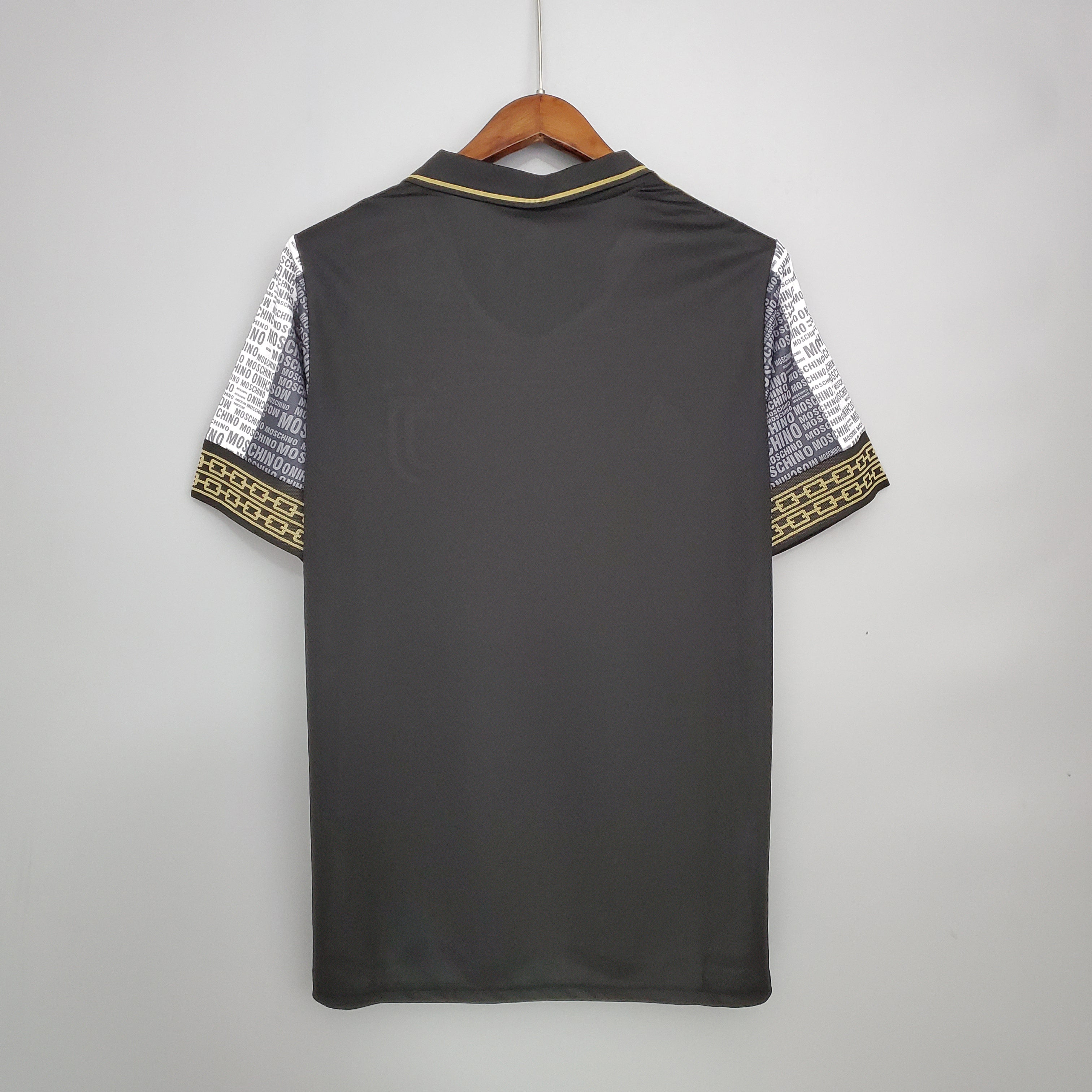 Juventus X Moschino Sonderdesign