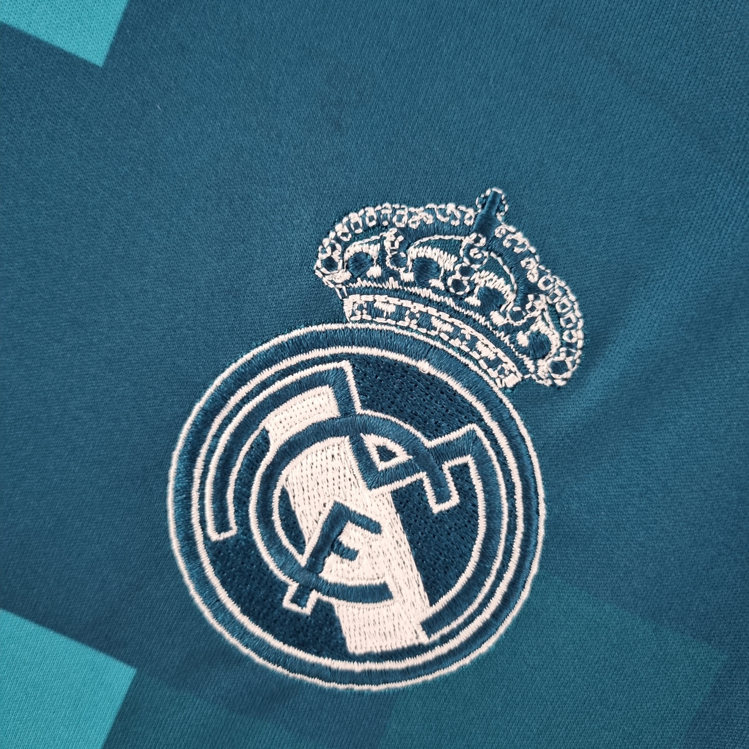 REAL MADRID TERZA MAGLIA RETRO MANICHE LUNGHE 17/18