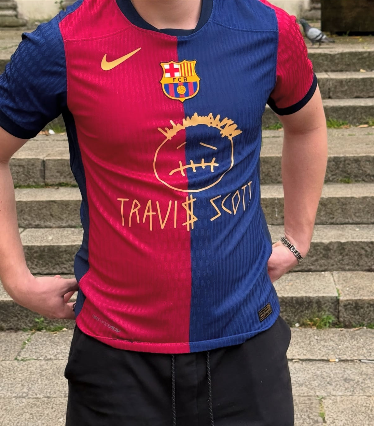 Maglia Fc Barcelona X Travis Scott edizione speciale