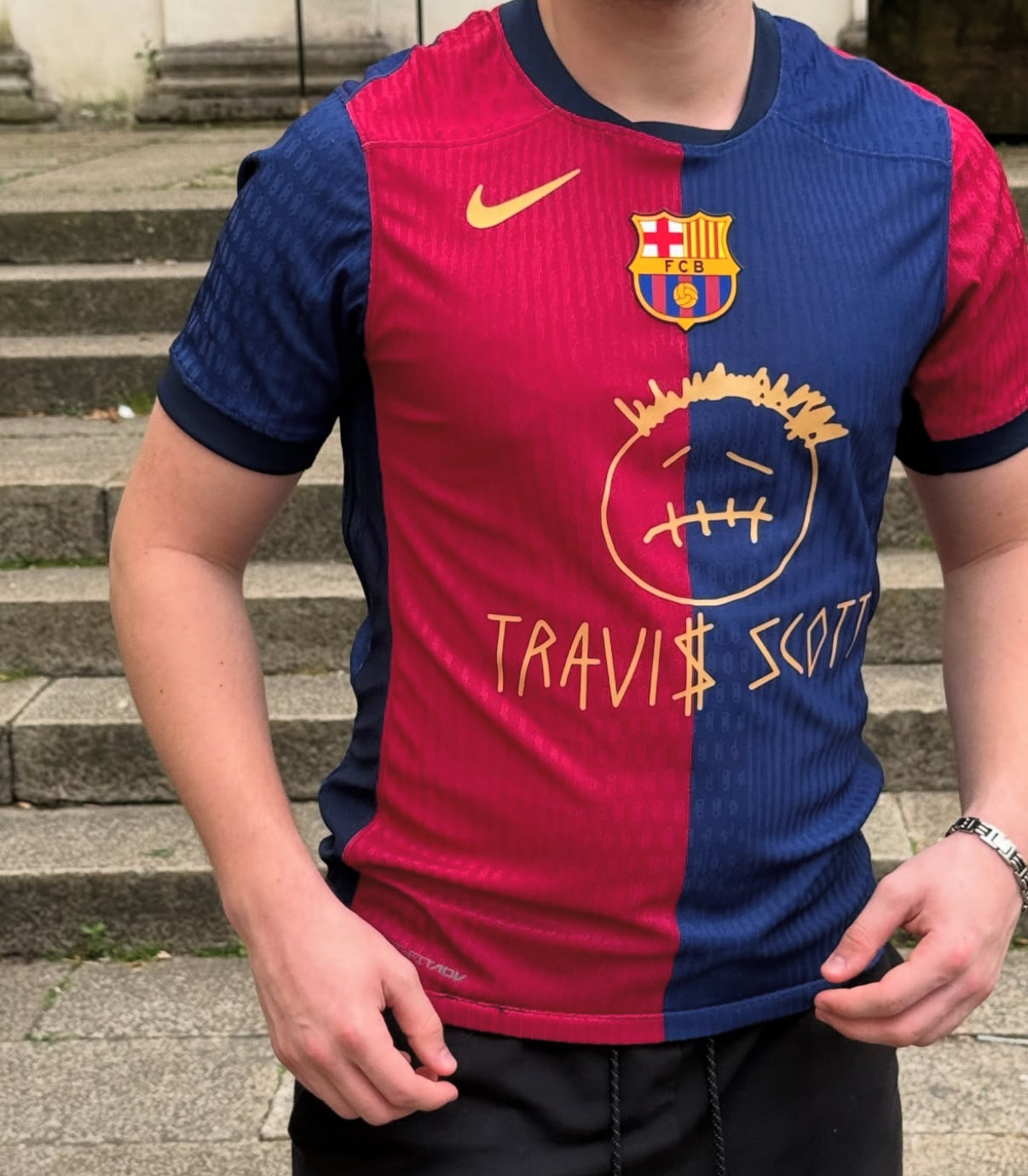 Maglia Fc Barcelona X Travis Scott edizione speciale