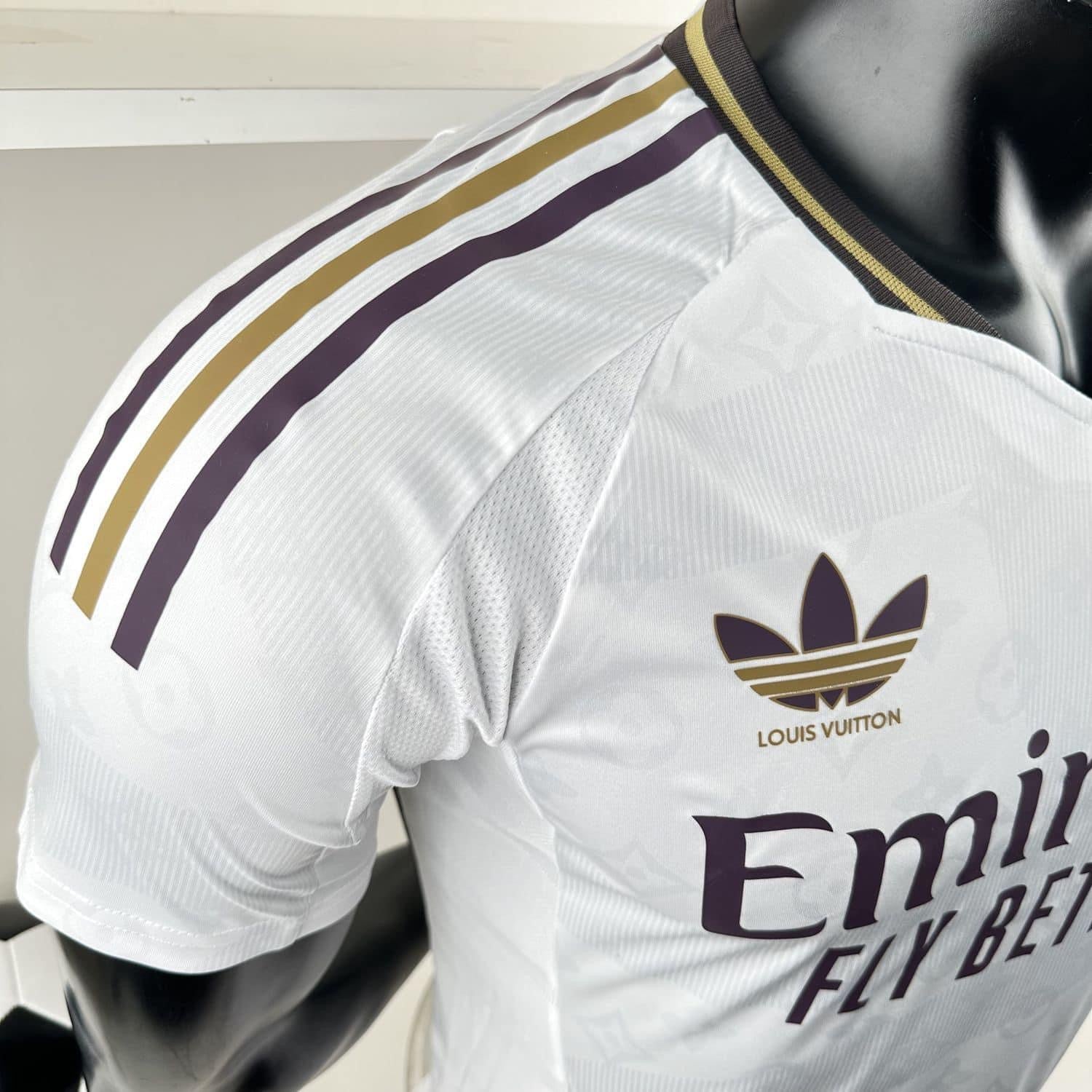 Maglia Edizione Speciale Louis Vuitton Real Madrid 2025