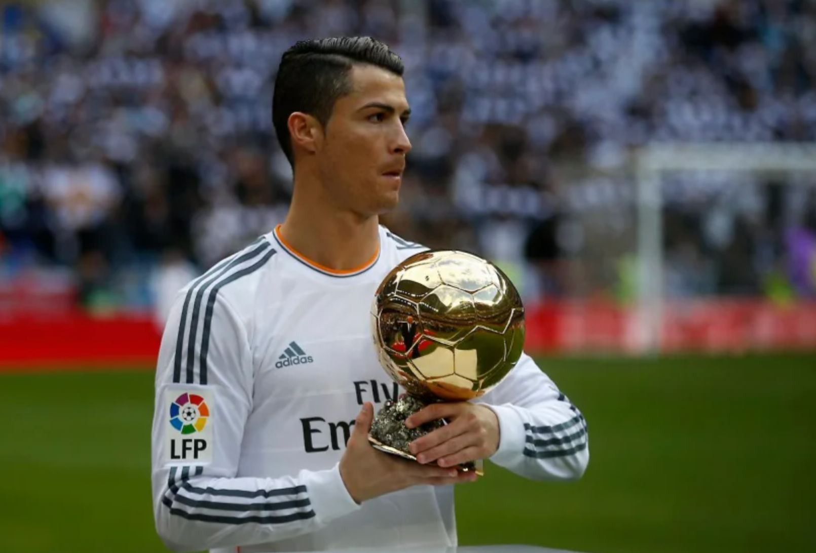 2013/2014 Real Madrid Trikot mit langen Ärmeln