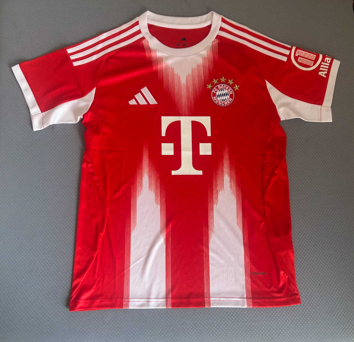 Maglia casa Bayern Monaco 25/26
