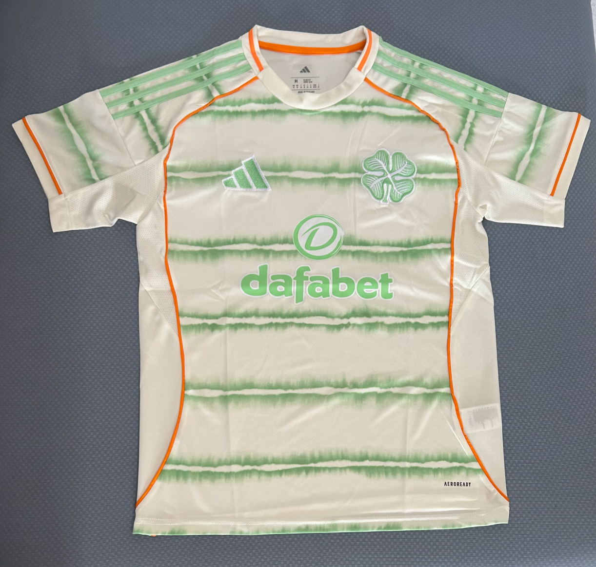 Terza maglia Celtic 2025/2026