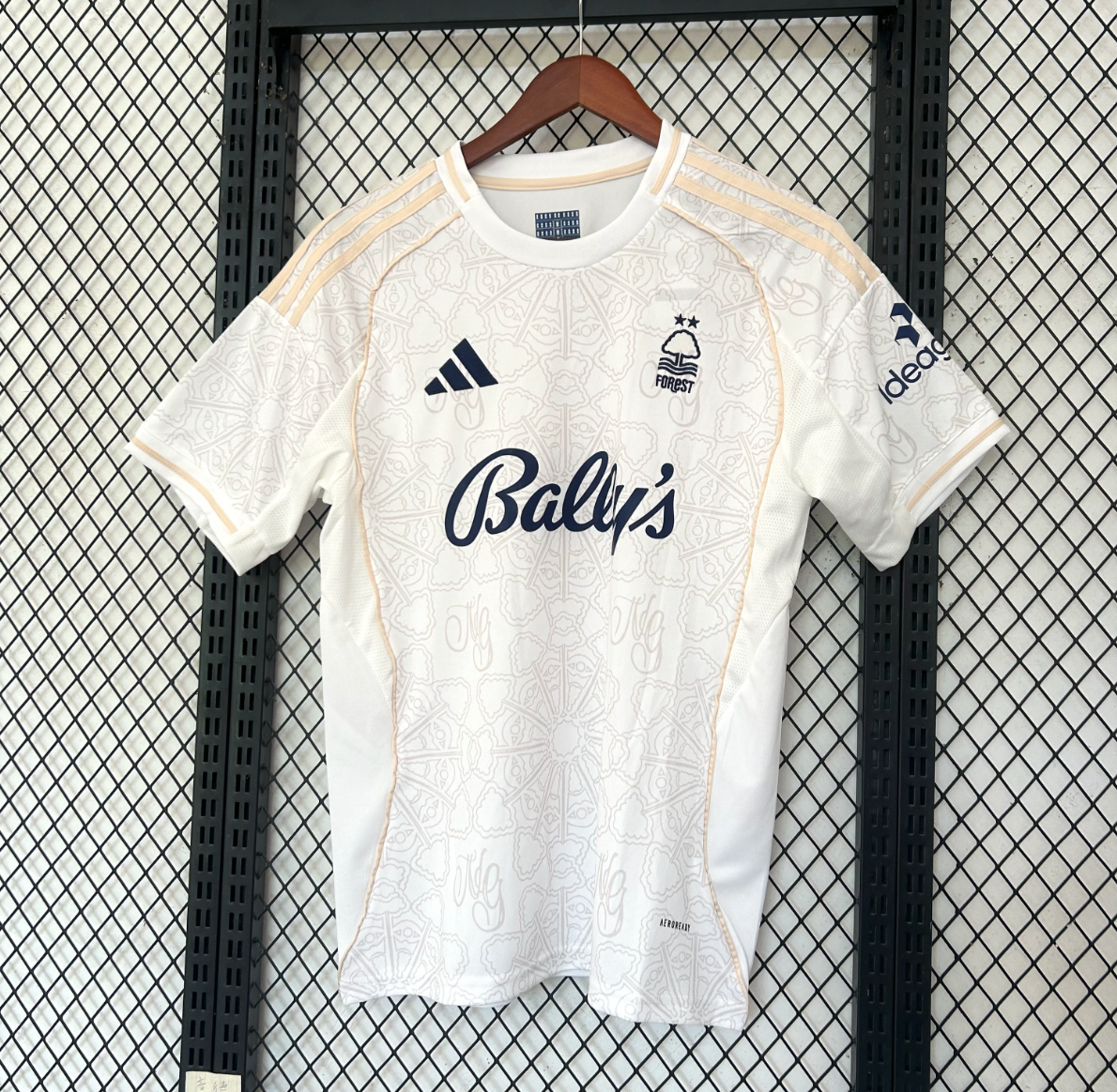 Nottingham Forest Auswärtstrikot 2025/2026