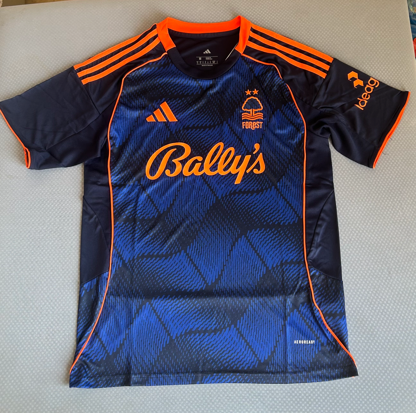 Nottingham Forest 2025/2026 Troisième Maillot