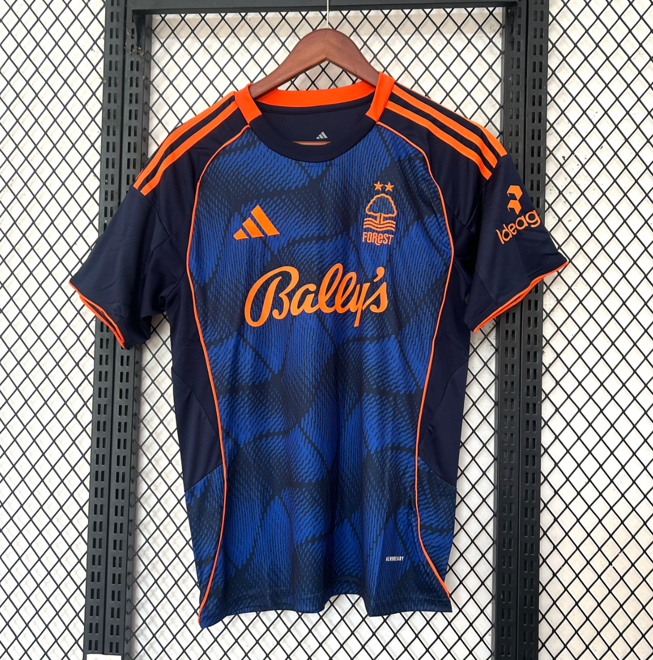 Nottingham Forest 2025/2026 Troisième Maillot
