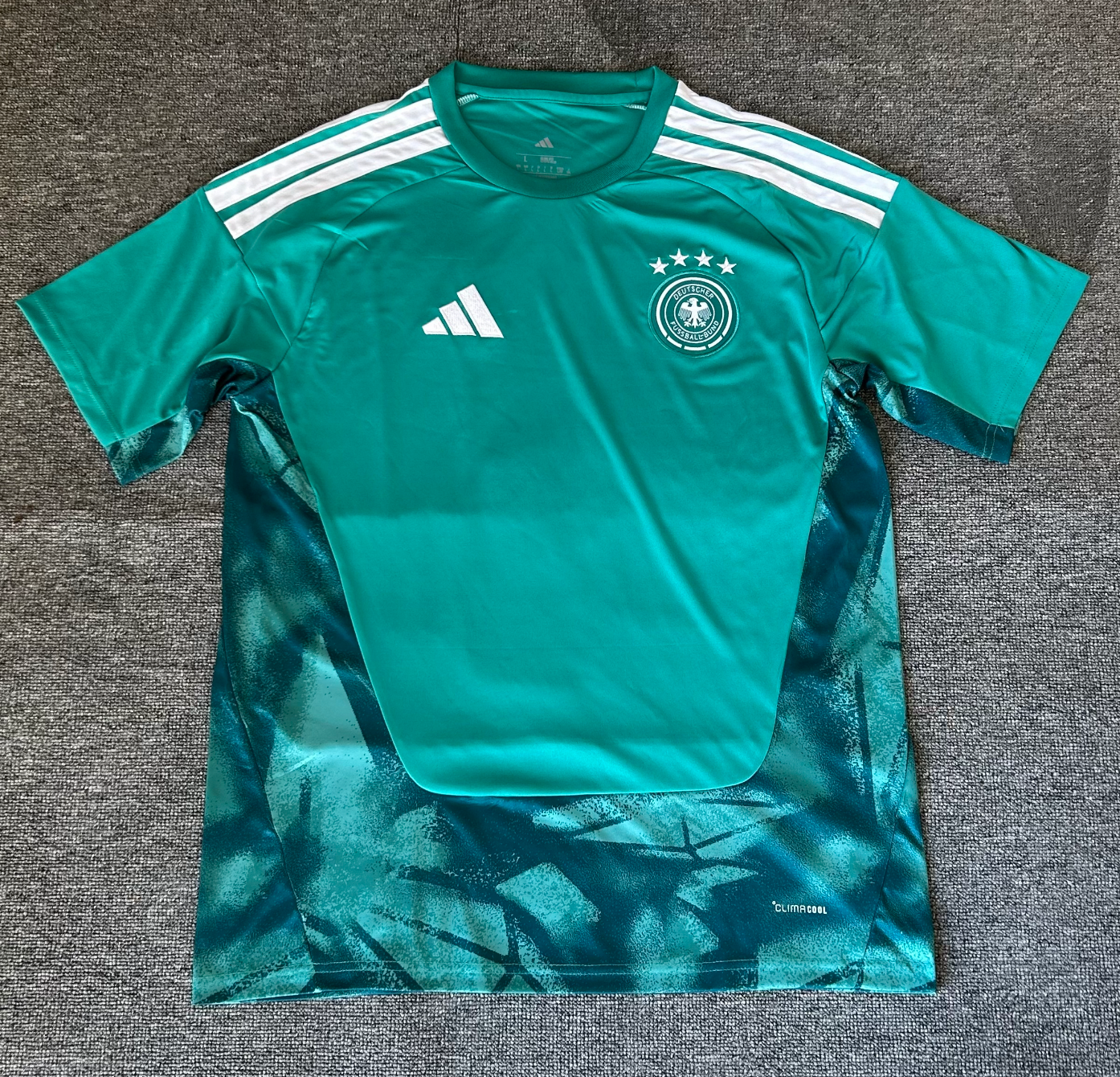 Deutschland 2026 / 2027 Torwart Grün Trikot