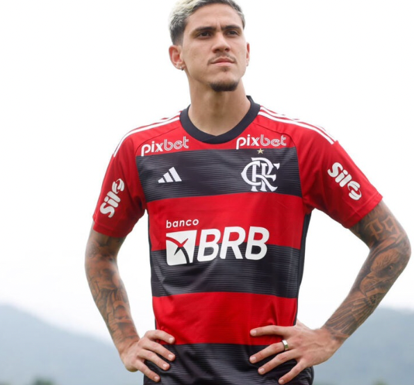 Kit Casa Flamengo 2023/24