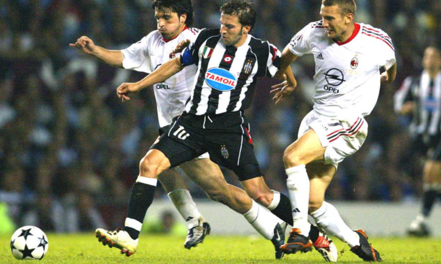 Maglia casa Juventus retrò 2002 / 2003