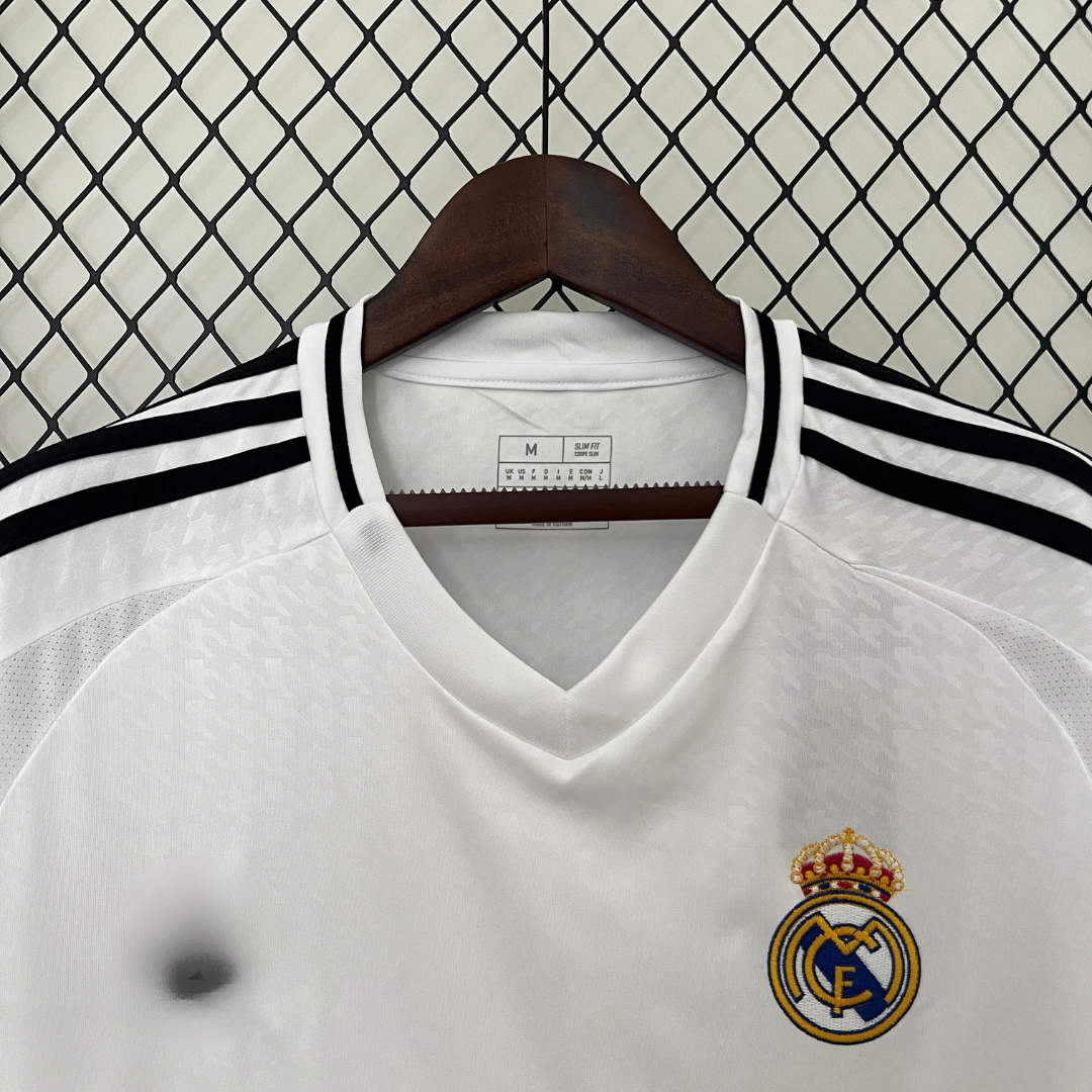 Kit Casa Real Madrid 2024/2025