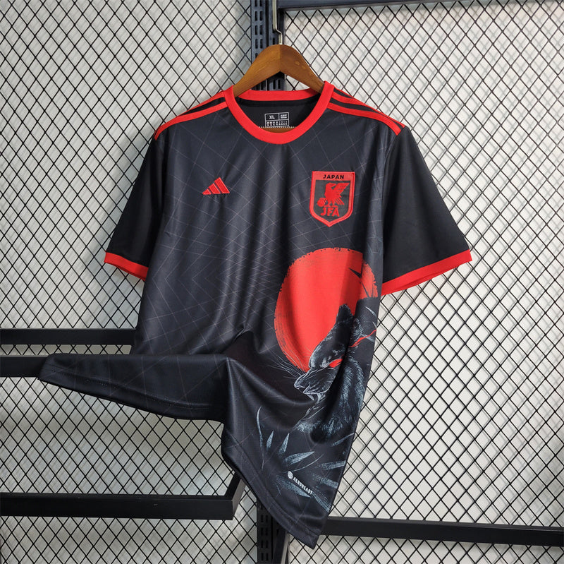 Japan 23-24 Schwarzer Leopardenkopf Sonderedition