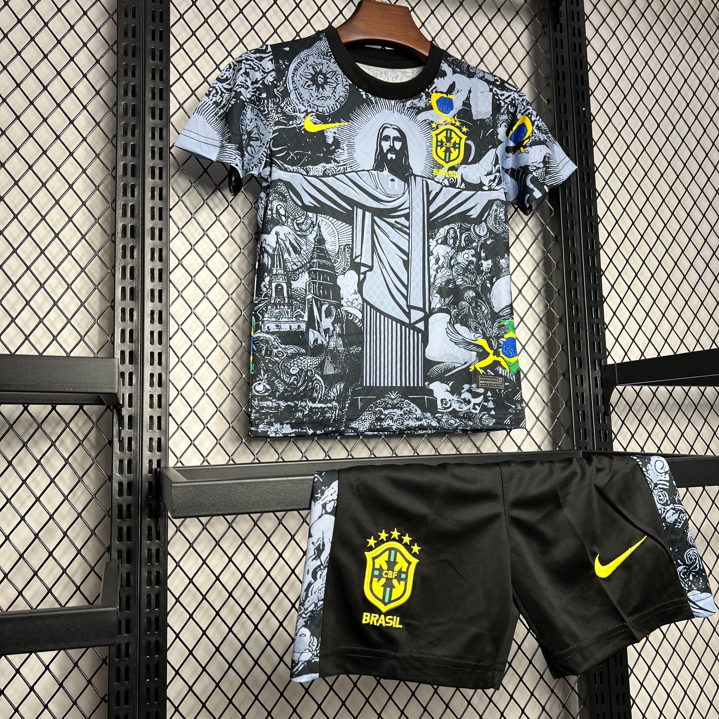 Brasilien X Jesus Christus der Erlöser 24-25 Kinder-Set Spezialausgabe
