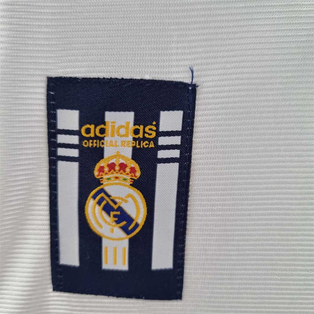 Uniforme de local Real Madrid 2000