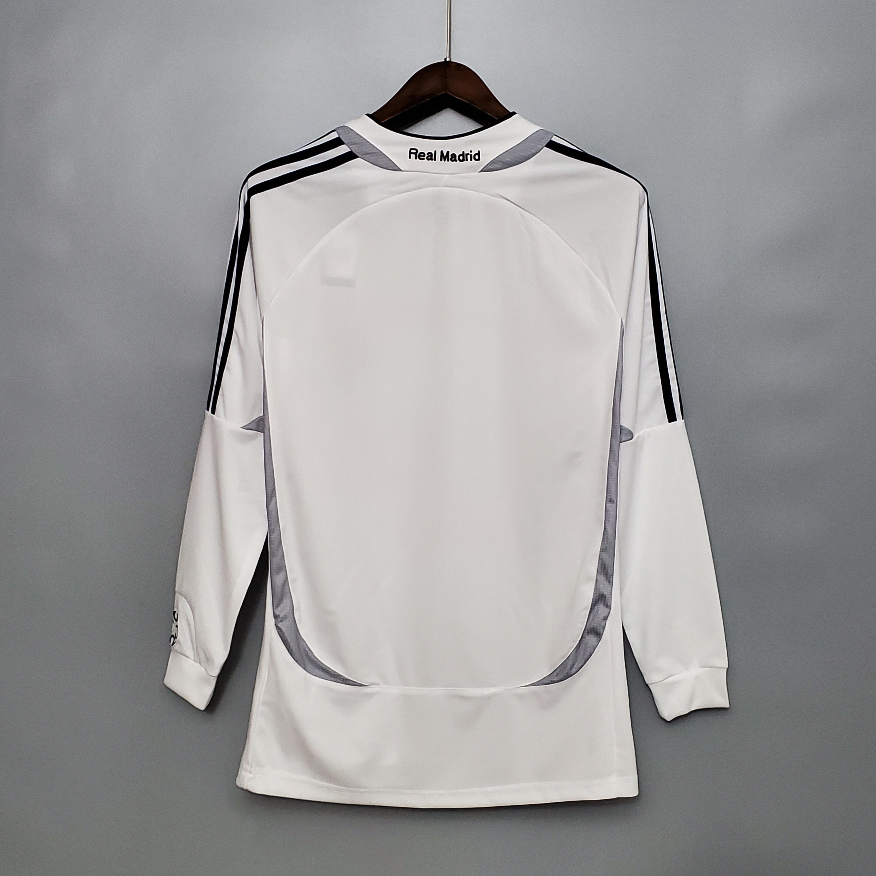 2006-2007 Real Madrid Heimtrikot (langärmlig)