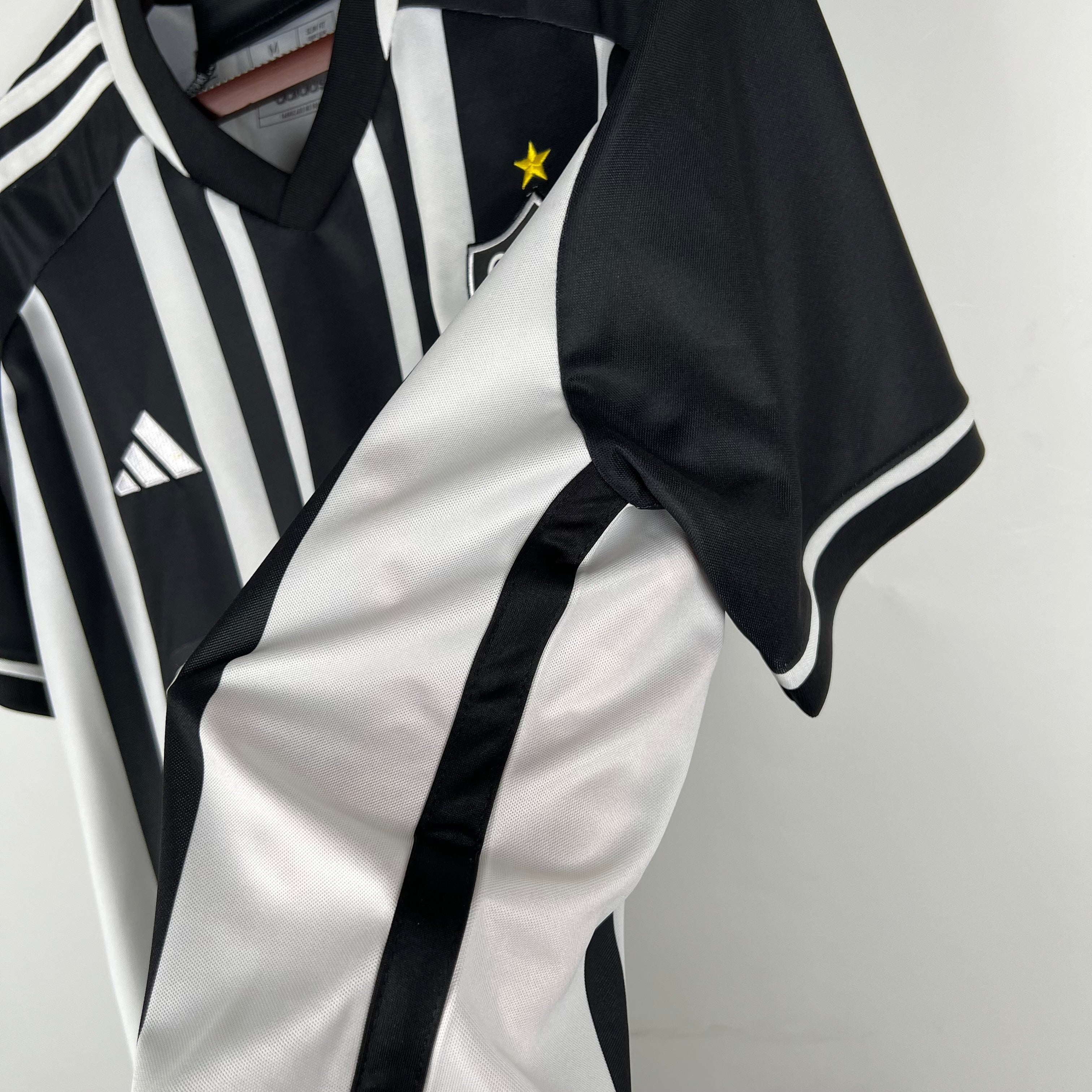 Divisa casalinga Atlético Mineiro 23-24