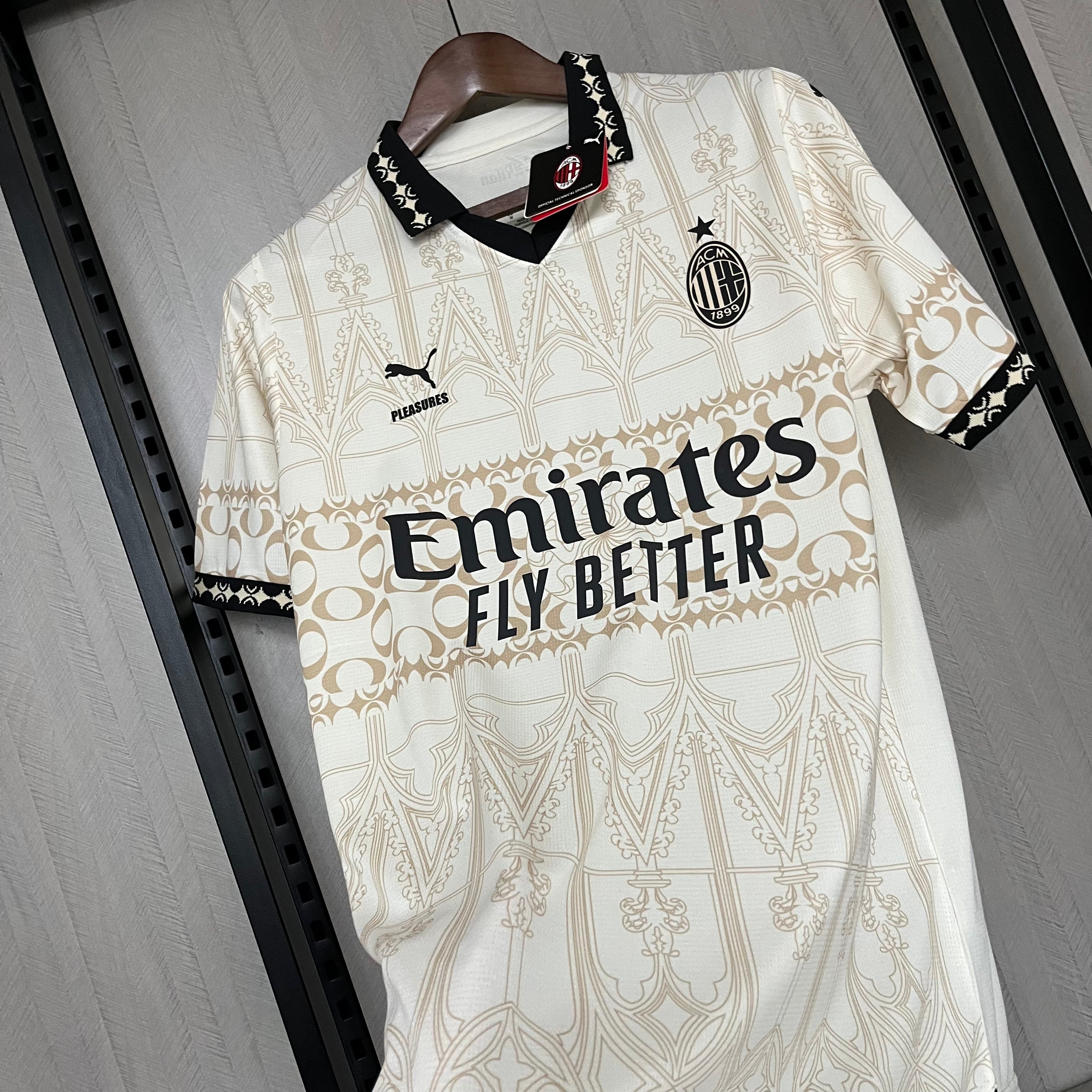 Quarta maglia speciale AC Milan 2024-2025