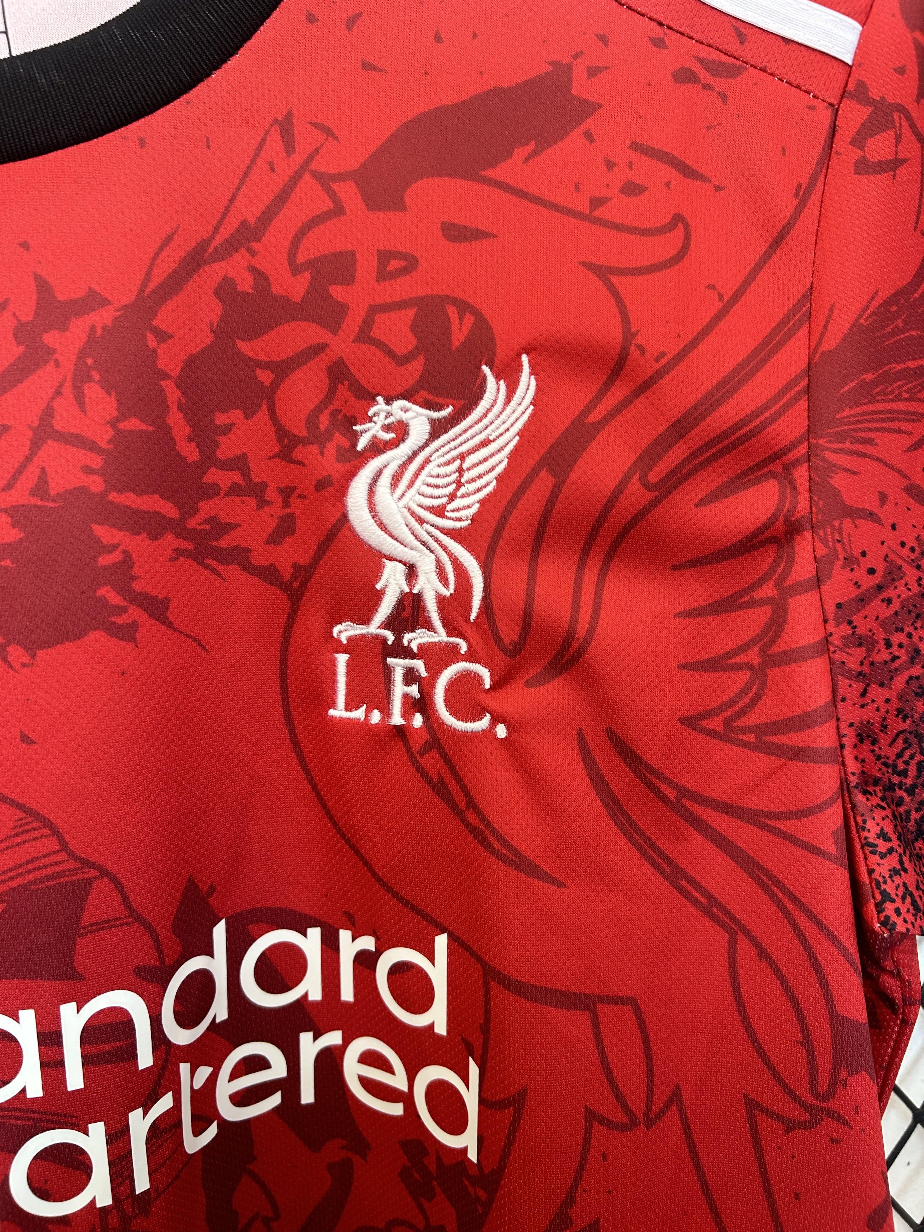 Liverpool „Crimson Talon“ Sondertrikot