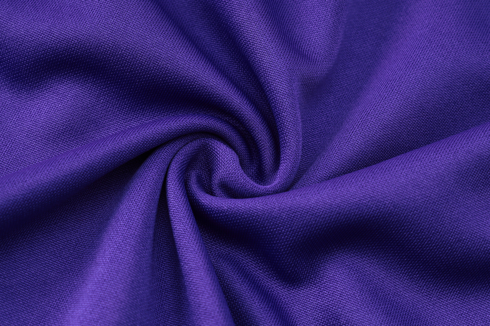 Tuta viola Germania 24-25