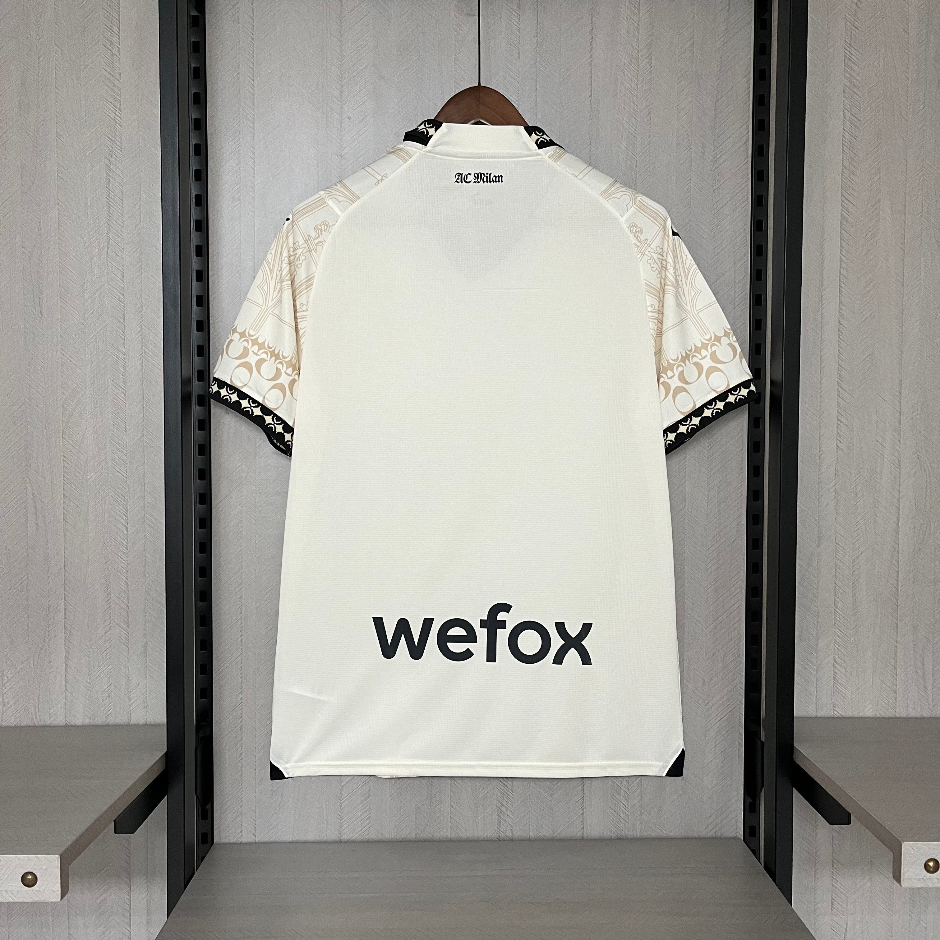 Quarta maglia speciale AC Milan 2024-2025