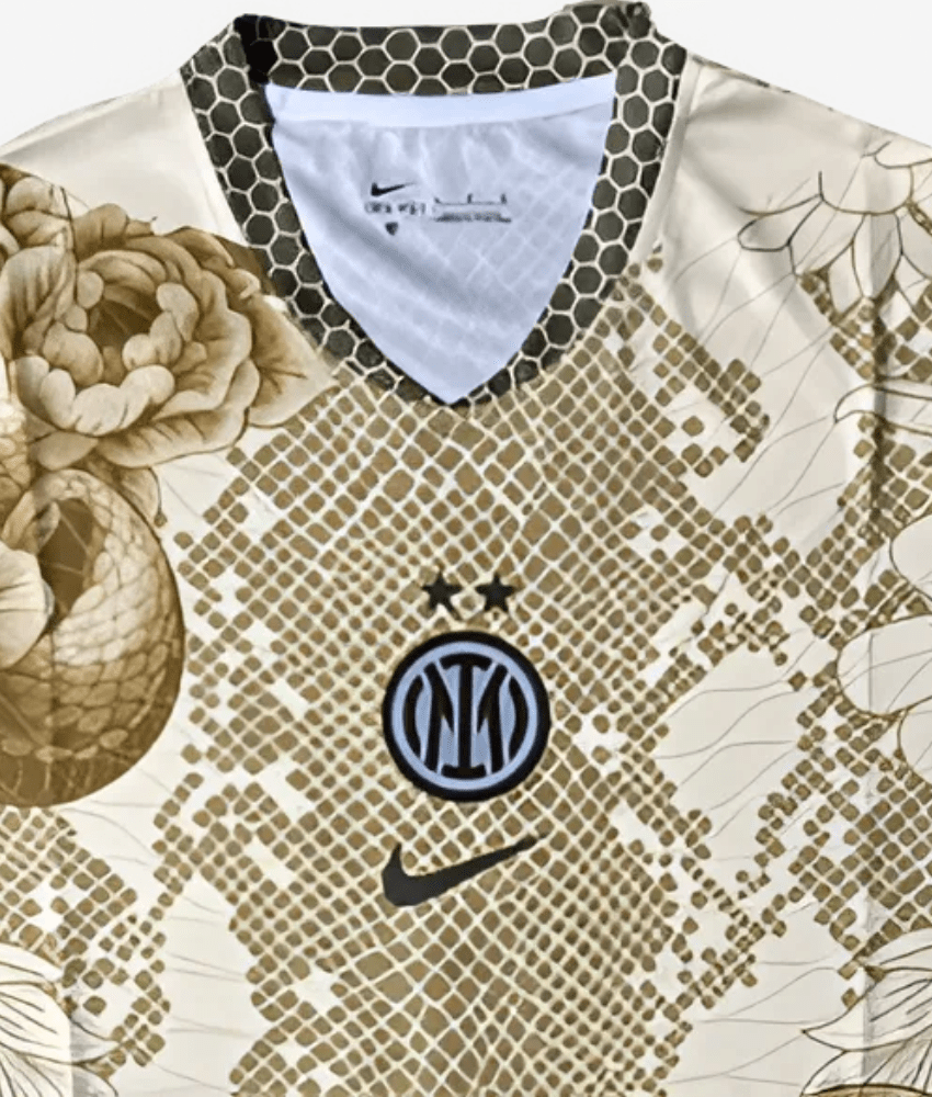 Inter Milan Maglia Edizione Speciale Serpente Dorato