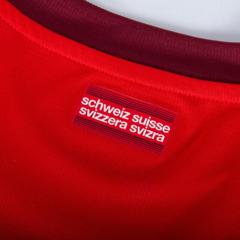 Camiseta local Suiza 24/25 Euro 2024