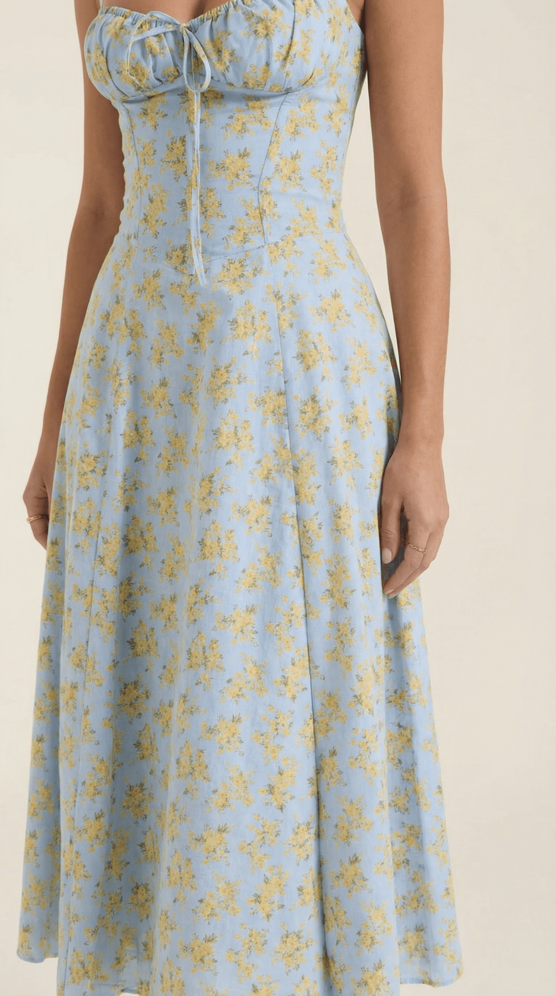 Damen Midikleid Herzausschnitt Schnürung vorne Detail