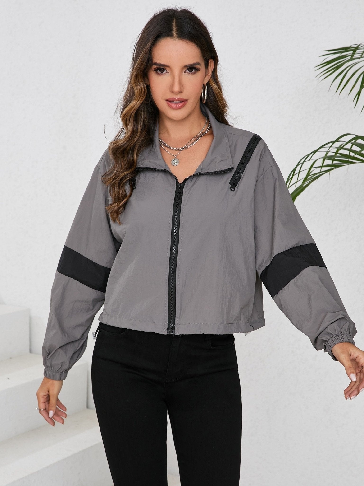 Damen-Kurzjacke Damen Kurz geschnittene Windjacke — Gestreiftes Frontreißverschluss-Design — Lockere Passform, vorderer Knopfverschluss