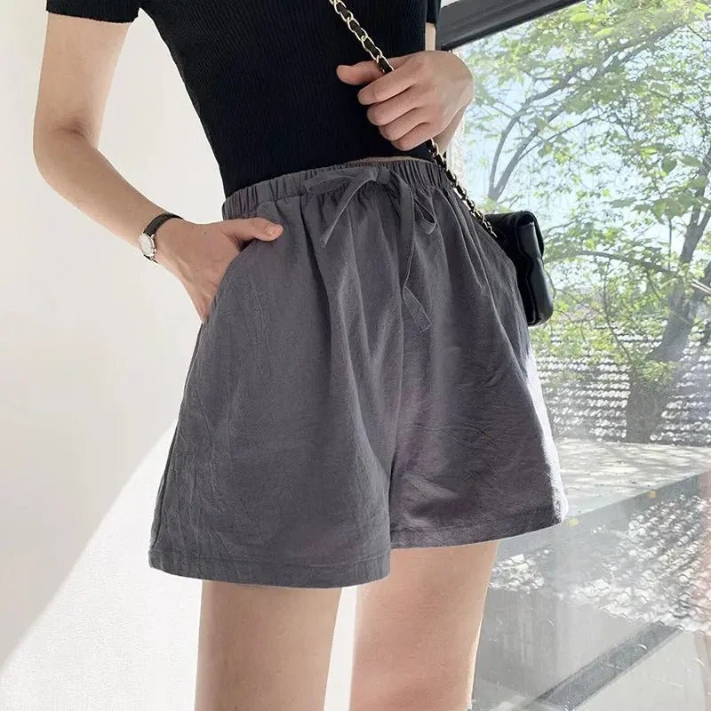 Shorts in lino donna a vita alta — Chiusura con coulisse, vestibilità rilassata
