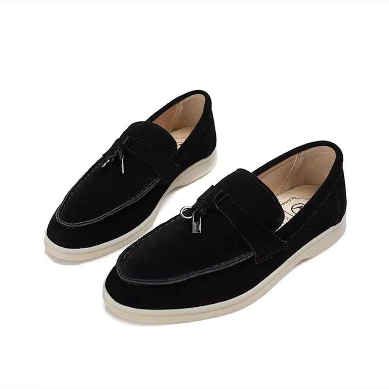 Mocassini da donna — Slip-on con suola piatta, profilo basso, design chiuso