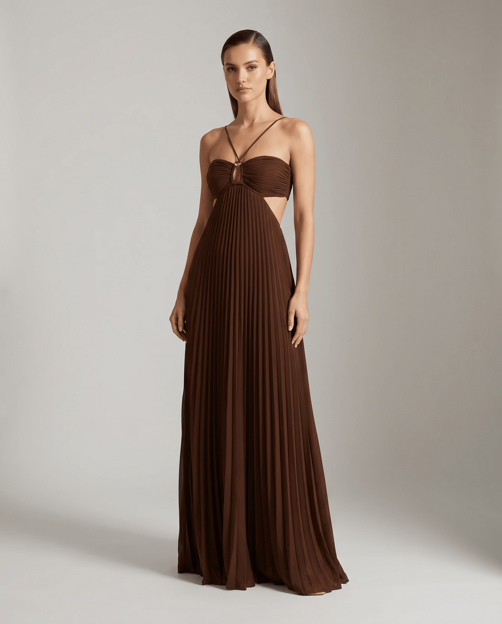 Vestito maxi donna — gonna plissettata, scollo all'americana, schiena scoperta