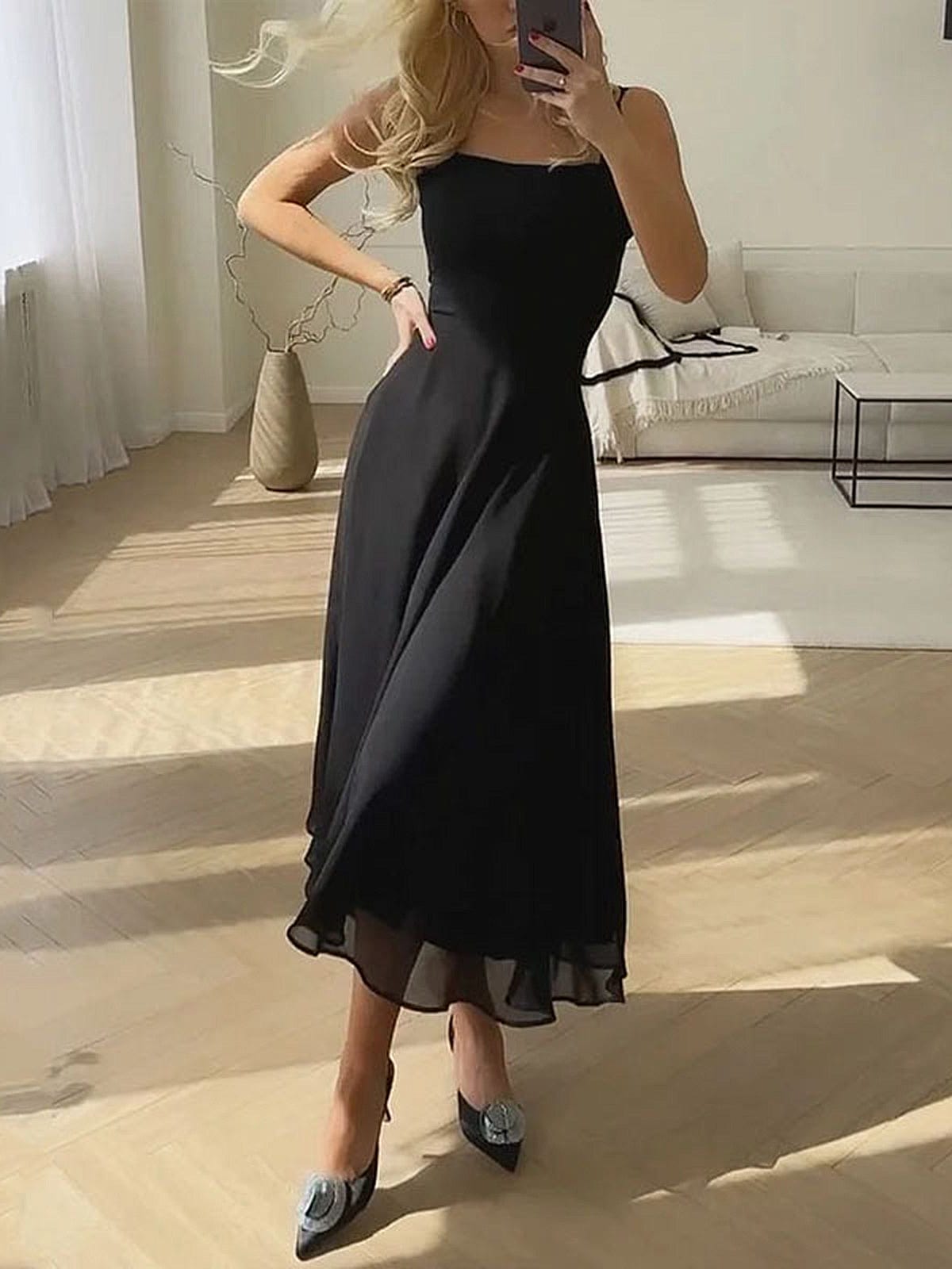 Vestido midi para mujer — estructura en línea A, escote cuadrado y sin mangas