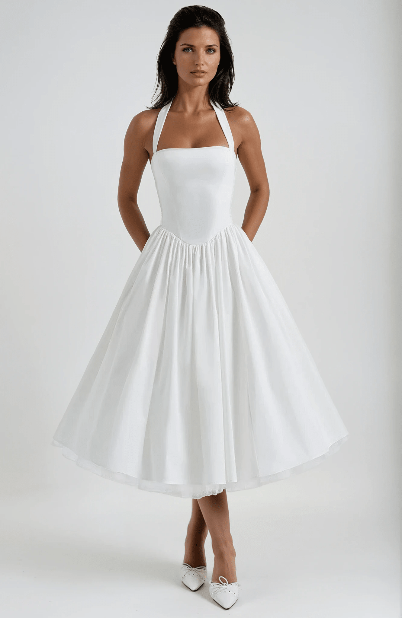 Damen-Midikleid — Neckholder-Ausschnitt, ausgestellter Rock, ärmellos