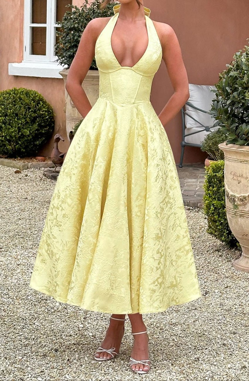 Damen-Midikleid — Neckholder, tiefer V-Ausschnitt, florale Jacquard-Details