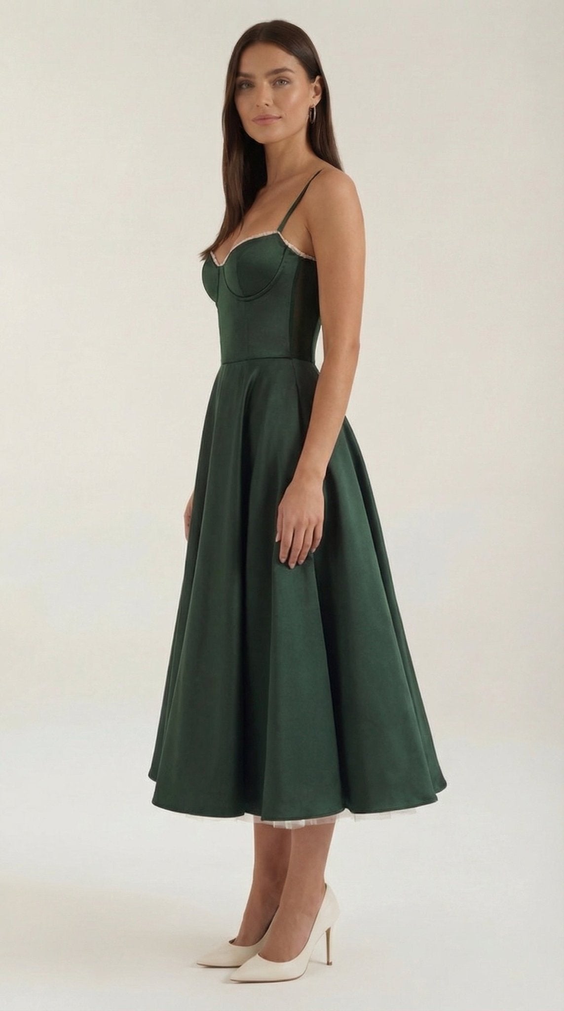 Damen Midikleid — Herzausschnitt & Spaghettiträger