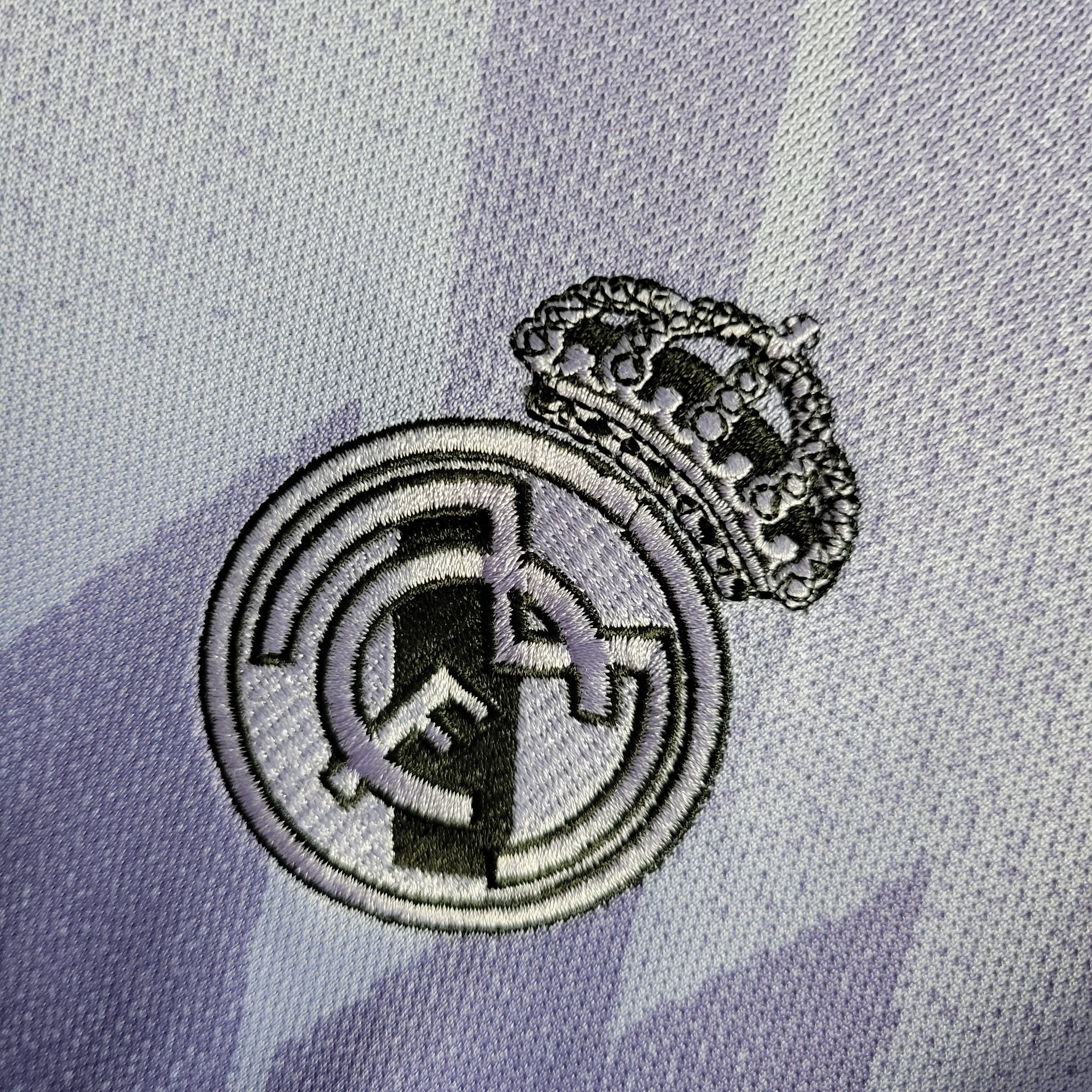 Kit Away Real Madrid 22-23