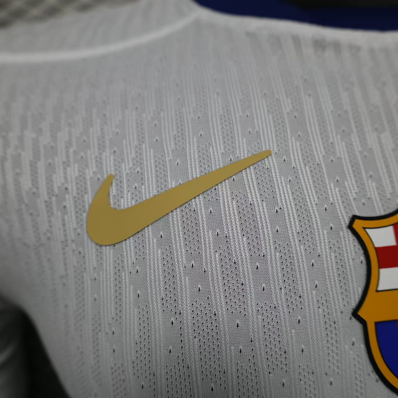 Kit trasferta FC Barcelona 2025-2026