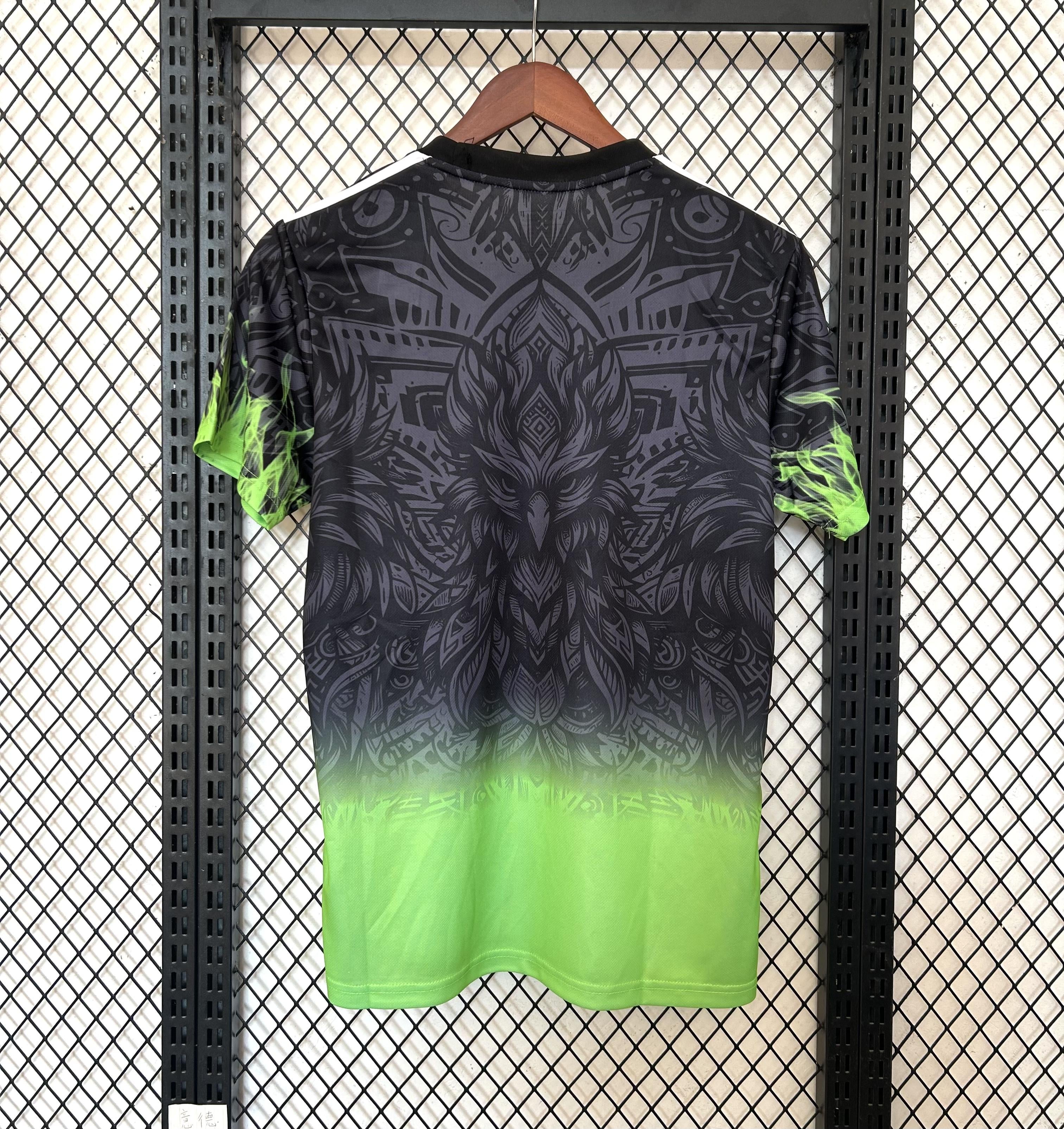 Kit speciale Liverpool Drago Verde Fenice